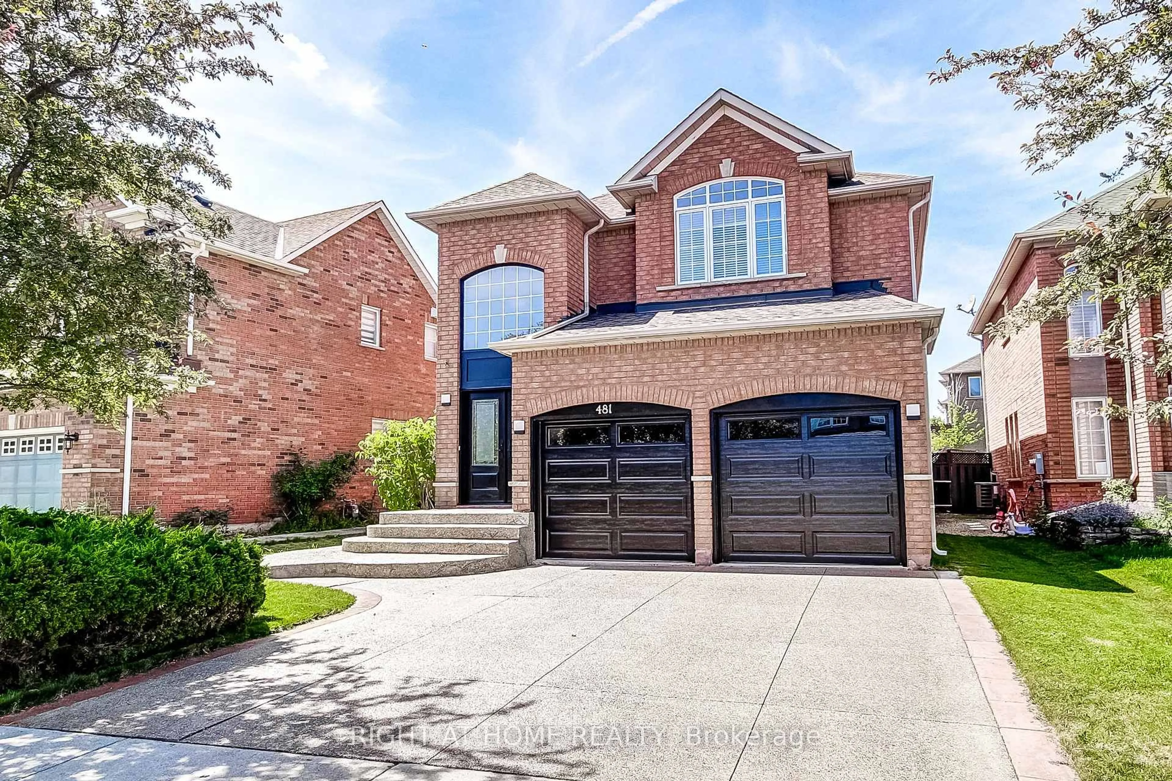 Home with brick exterior material, street for 481 Heath St, Oakville Ontario L6H 6N8