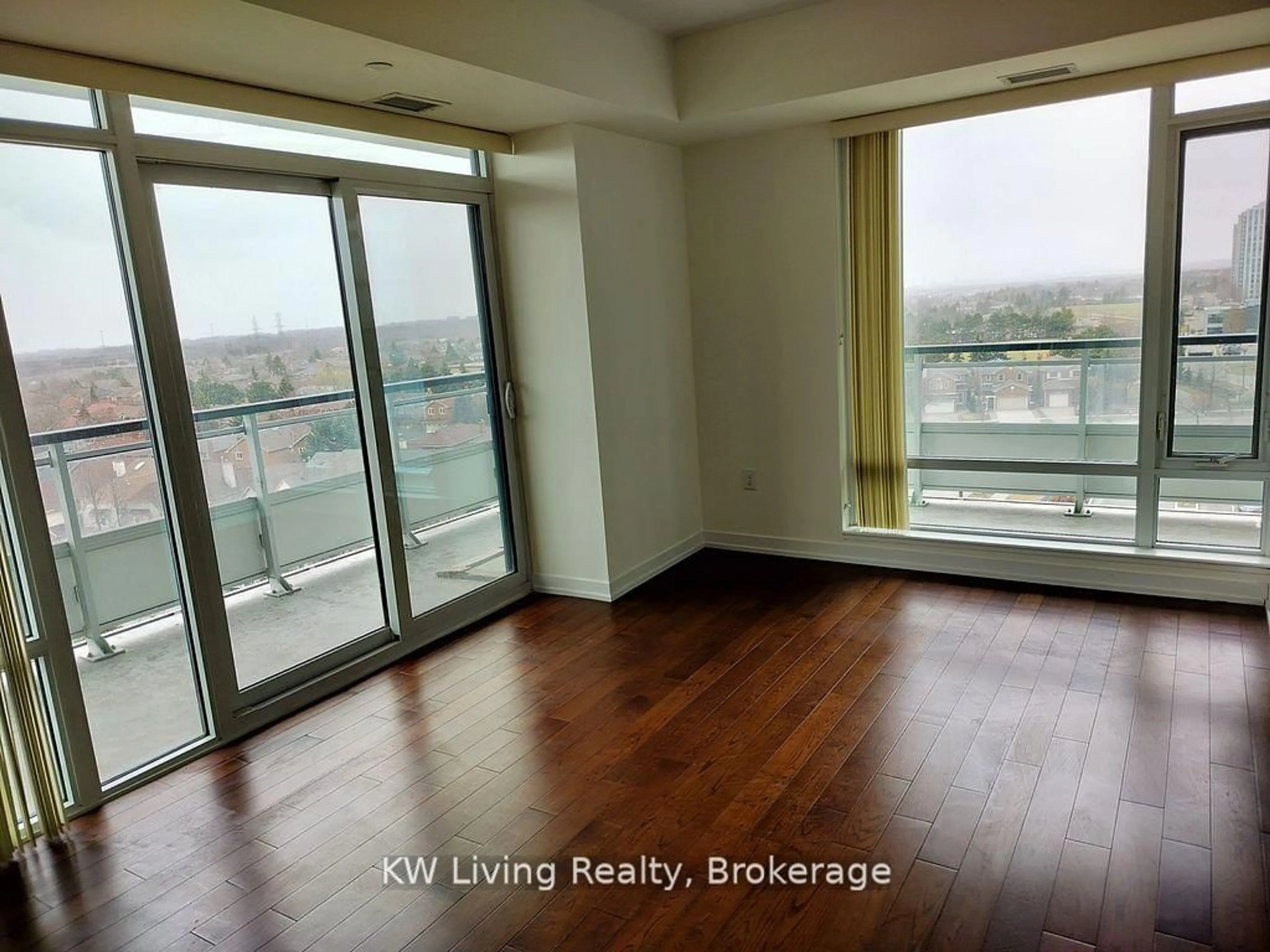 A pic of a room for 2560 Eglinton Ave #805, Mississauga Ontario L5M 0Y3