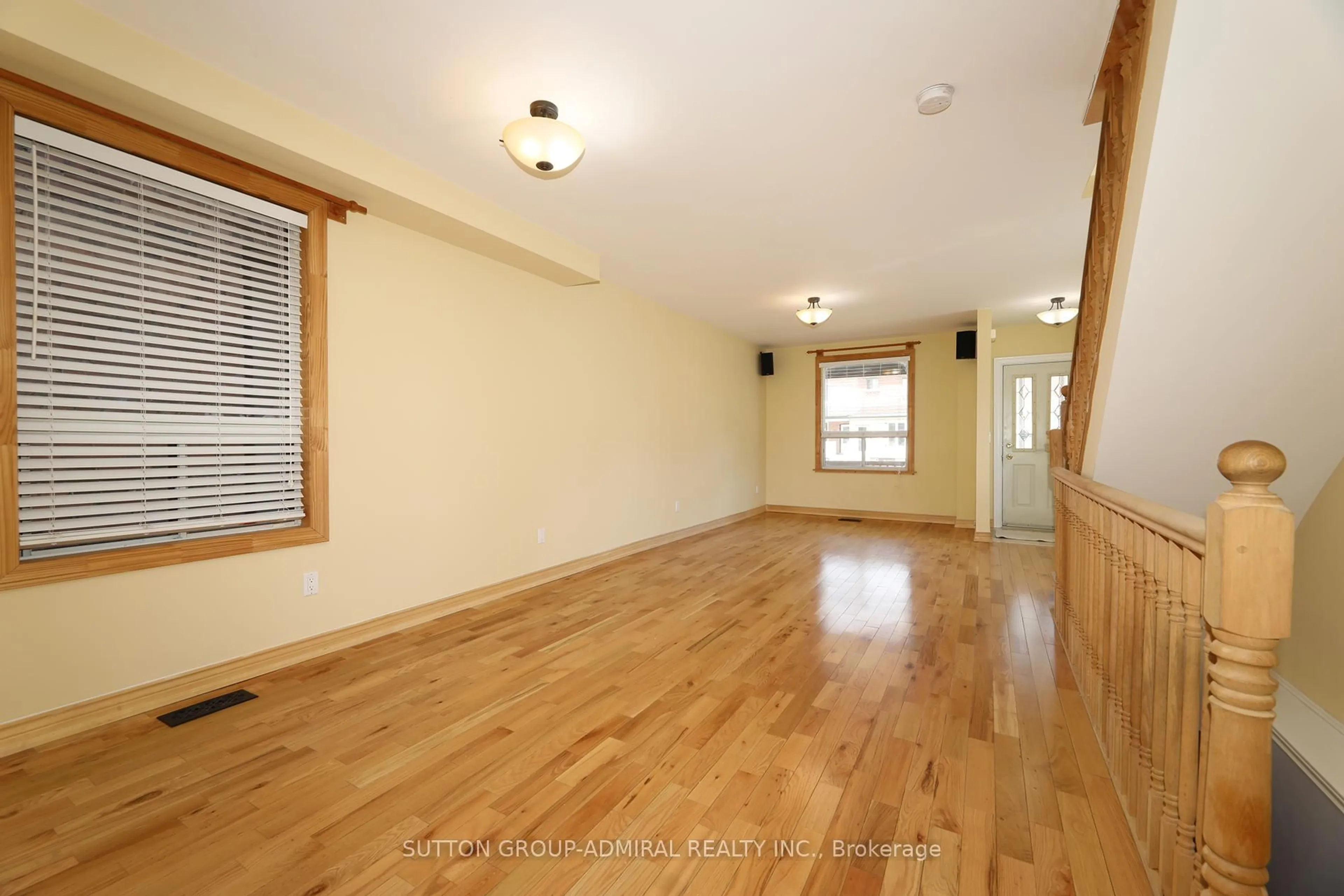 A pic of a room for 21 Wallace Ave, Toronto Ontario M6H 1T6