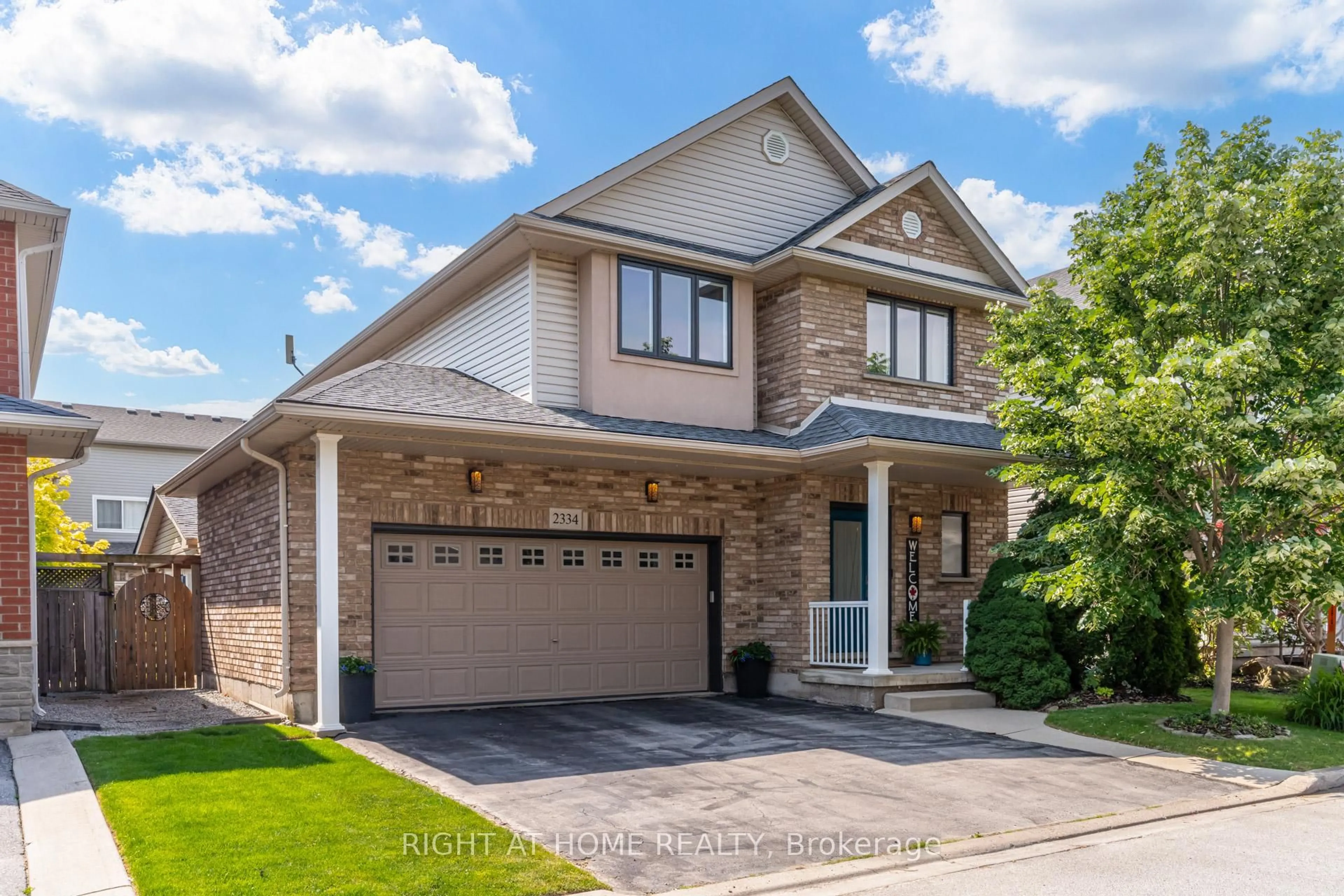 Home with brick exterior material, street for 2334 Norland Dr, Burlington Ontario L7L 7E6