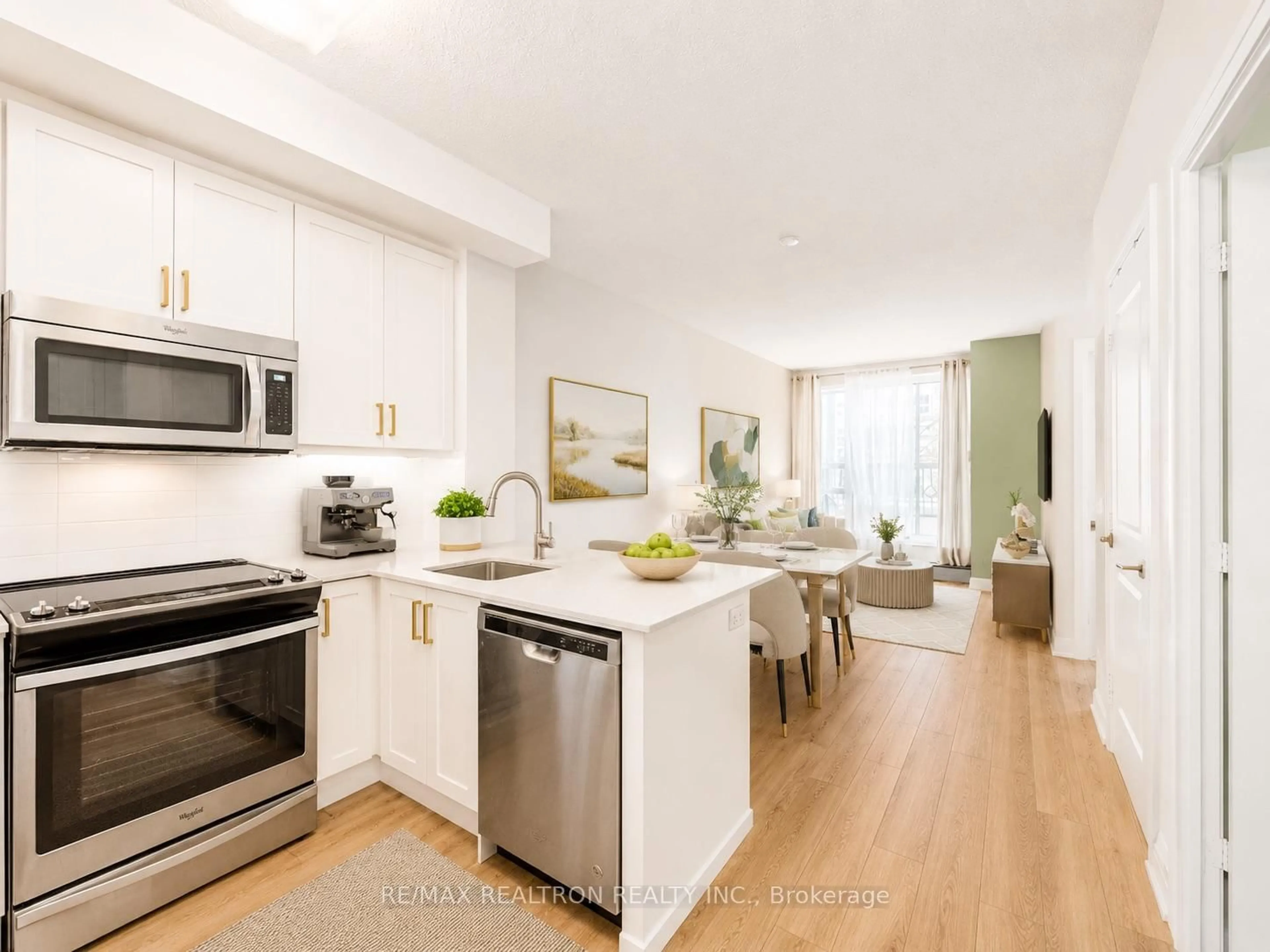 Open concept kitchen, unknown for 2 Old Mill Dr #415, Toronto Ontario M6S 0A2