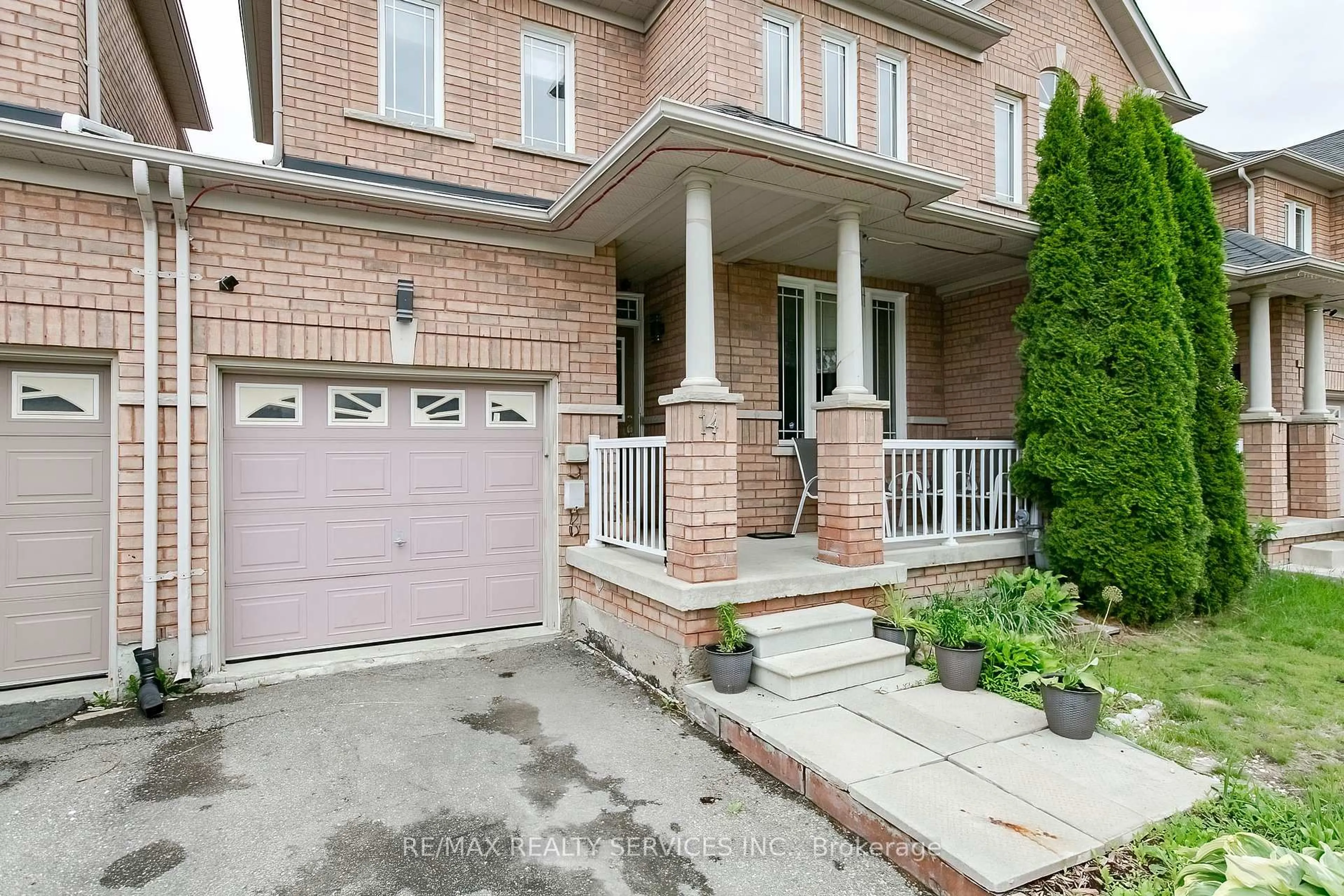 Home with brick exterior material, street for 14 Eaglefield Gate, Brampton Ontario L7A 3S2