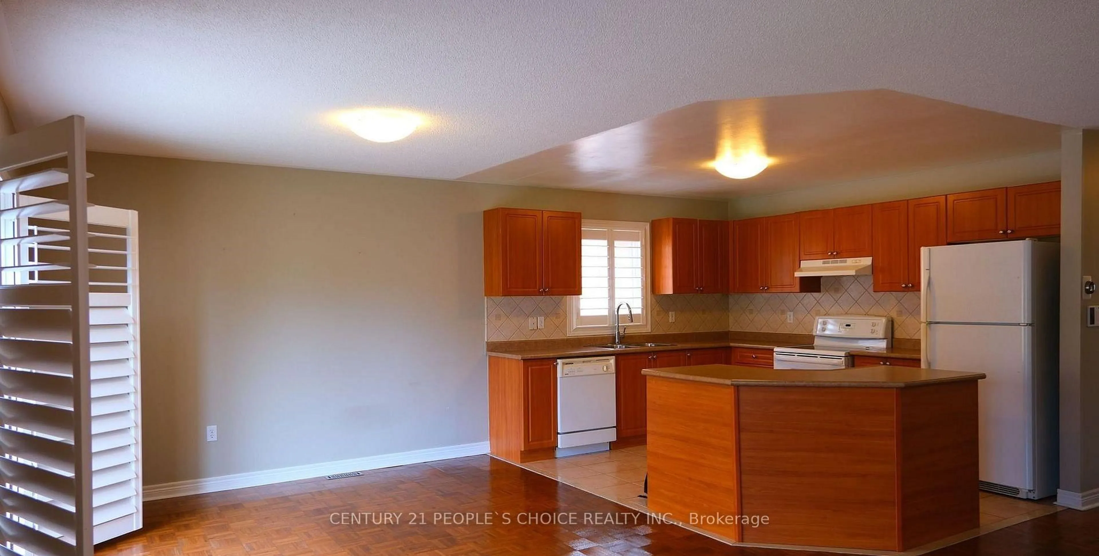 Open concept kitchen, unknown for 331 Centennial Forest Dr Dr, Milton Ontario L9T 5X4