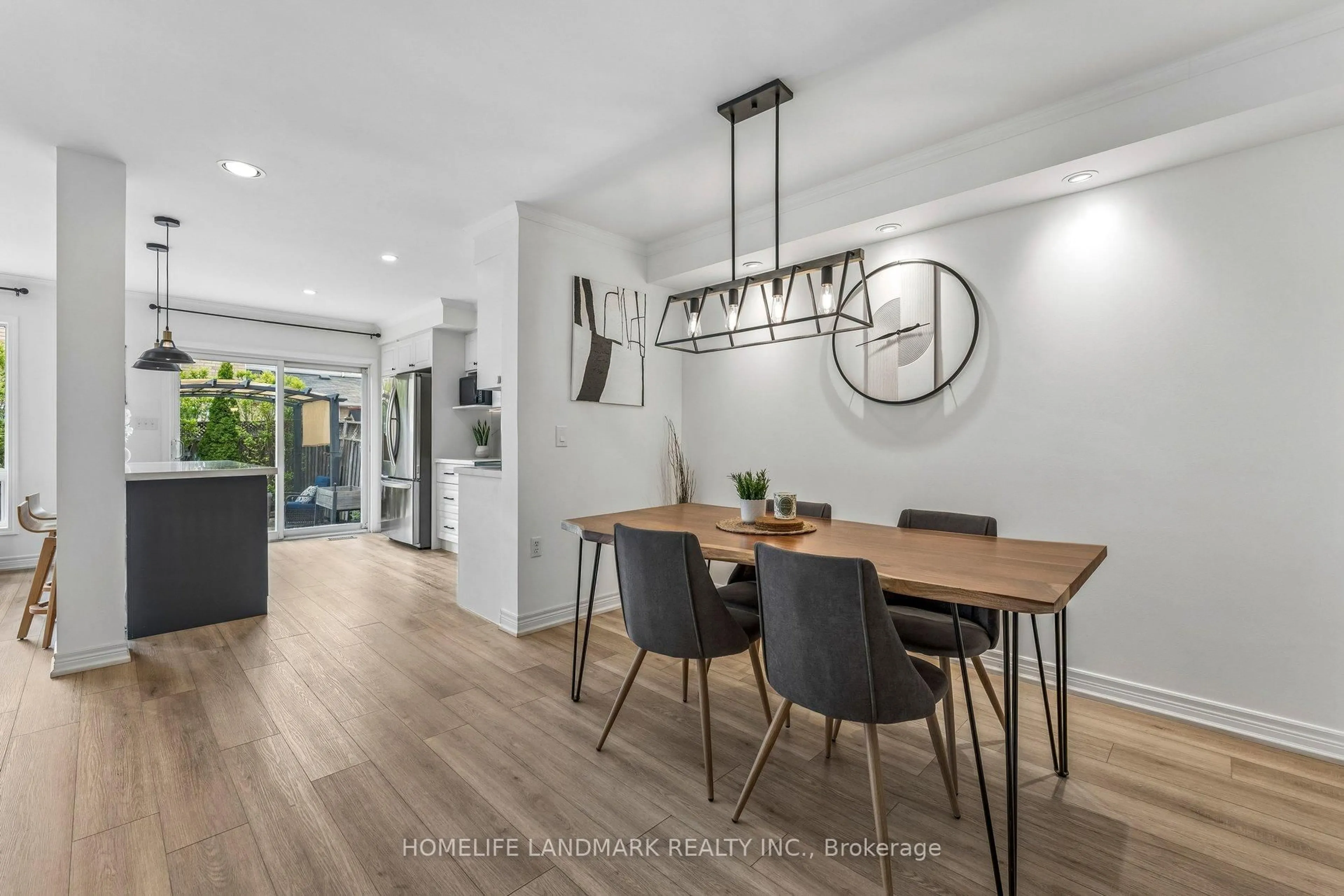 Dining room, unknown for 1080 Cooper Ave, Milton Ontario L9T 6A9