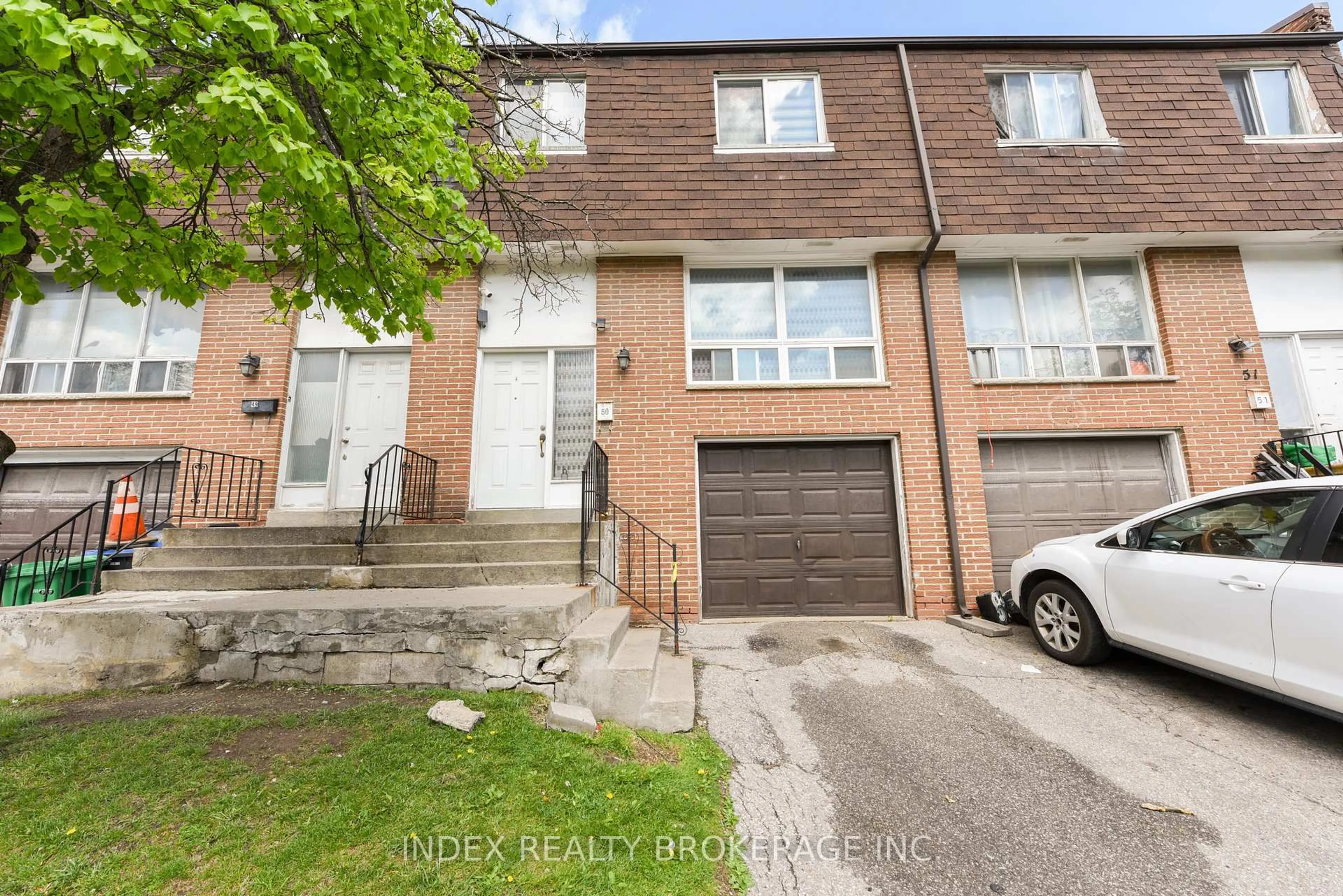 A pic from outside/outdoor area/front of a property/back of a property/a pic from drone, street for 7475 Goreway Dr #50, Mississauga Ontario L4T 3T3