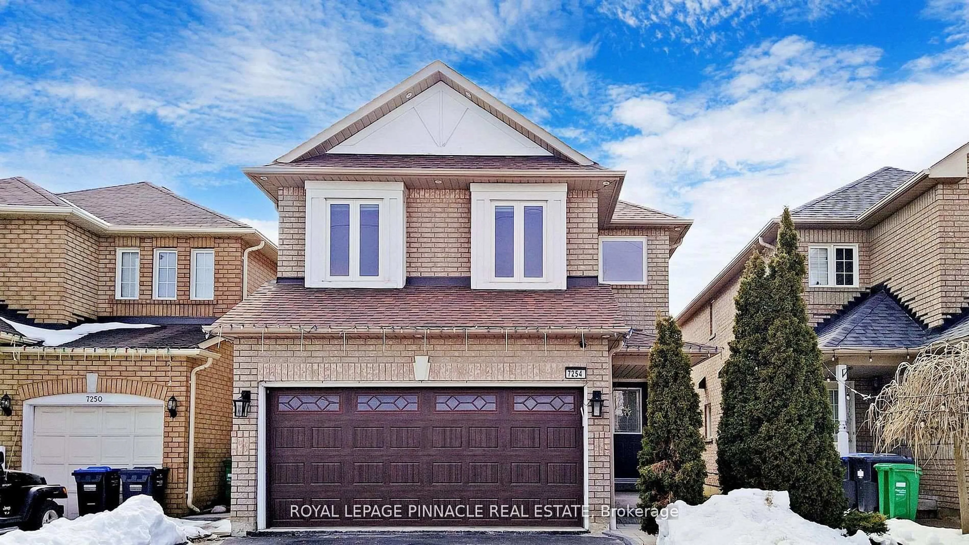 Home with brick exterior material, street for 7254 Dime Cres, Mississauga Ontario L5W 1K5