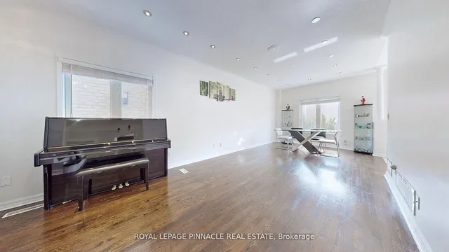7254 Dime Cres, Mississauga 5