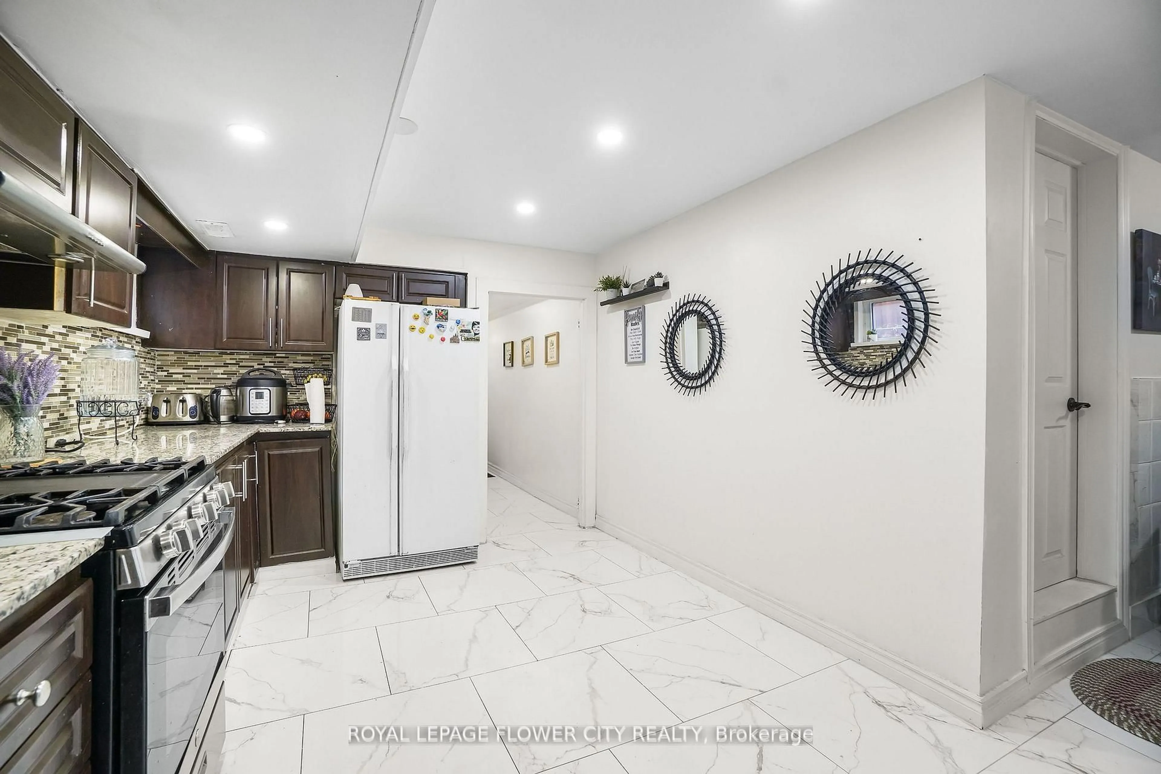 Unknown for 167 Shoreham Dr, Toronto Ontario M3N 1T3