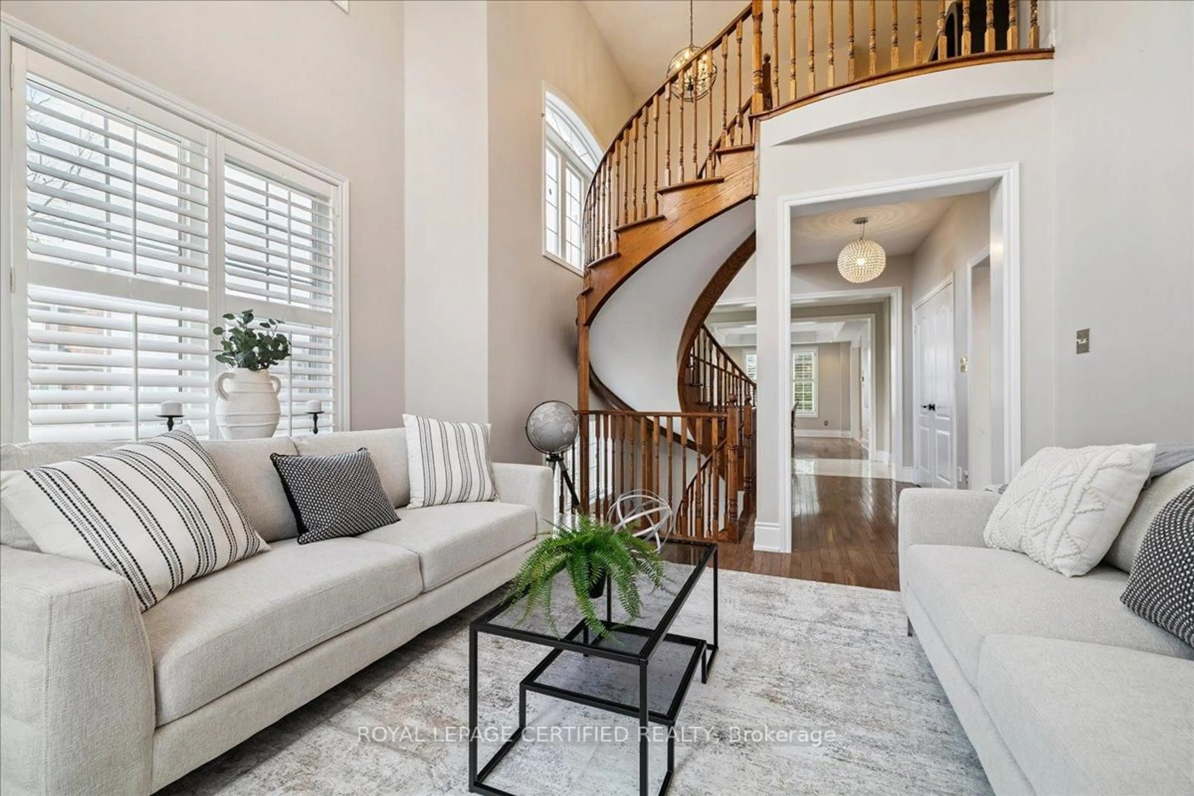 Unknown for 2523 Highmount Cres, Oakville Ontario L6M 4Z1
