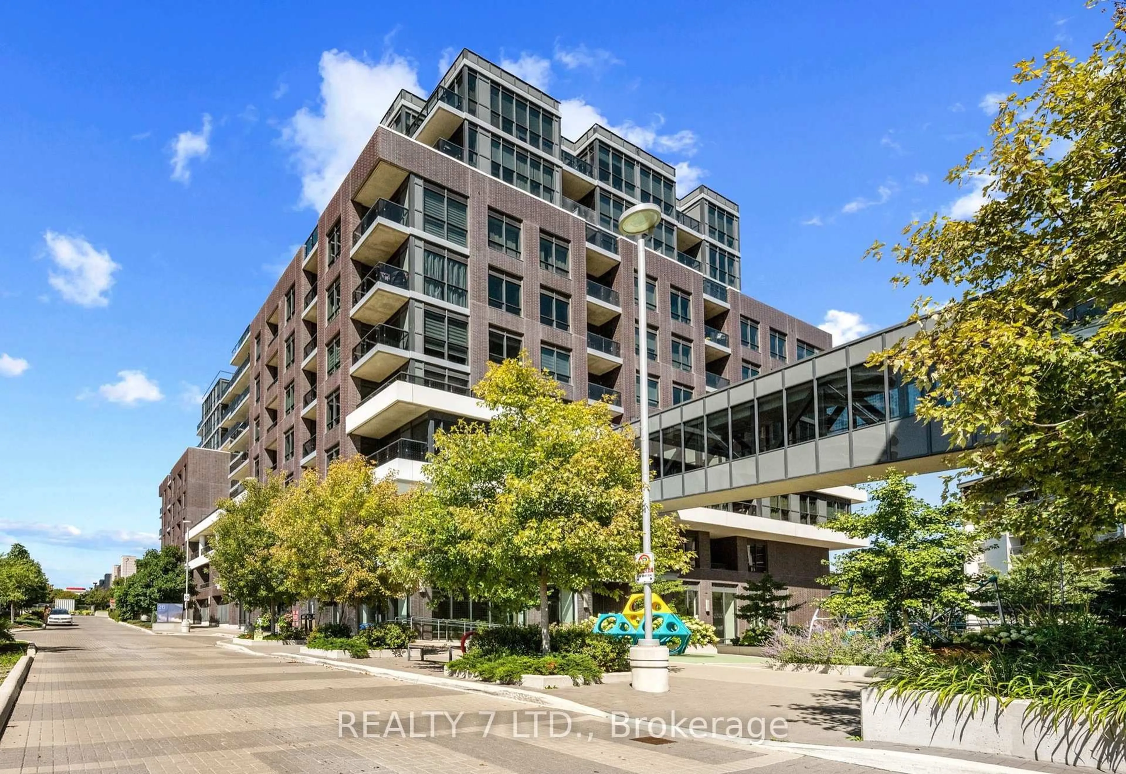 Unknown for 26 Gibbs Rd #1033, Toronto Ontario M9B 0E3