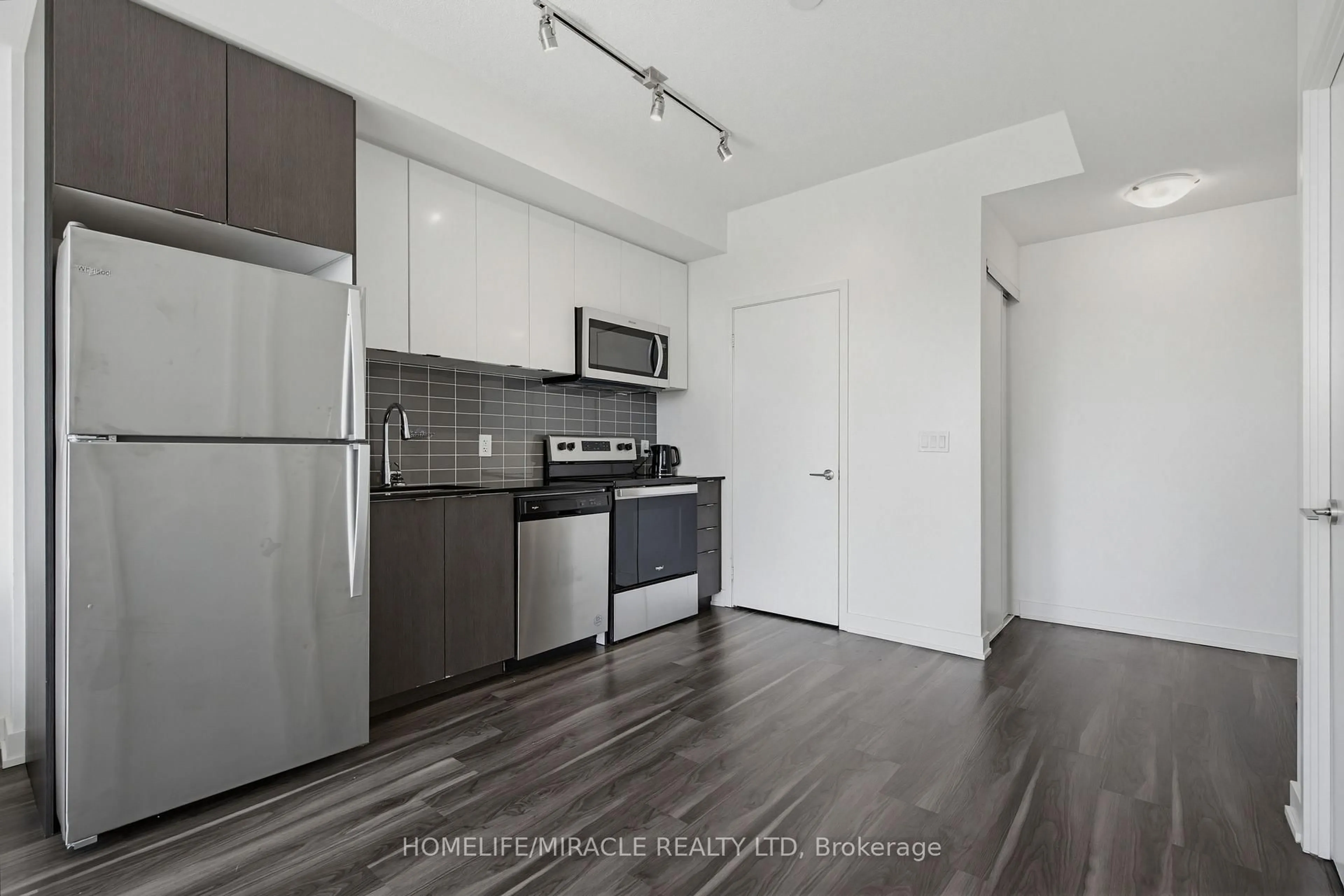 Standard kitchen, unknown for 859 The Queensway #605, Toronto Ontario M8Z 1N8