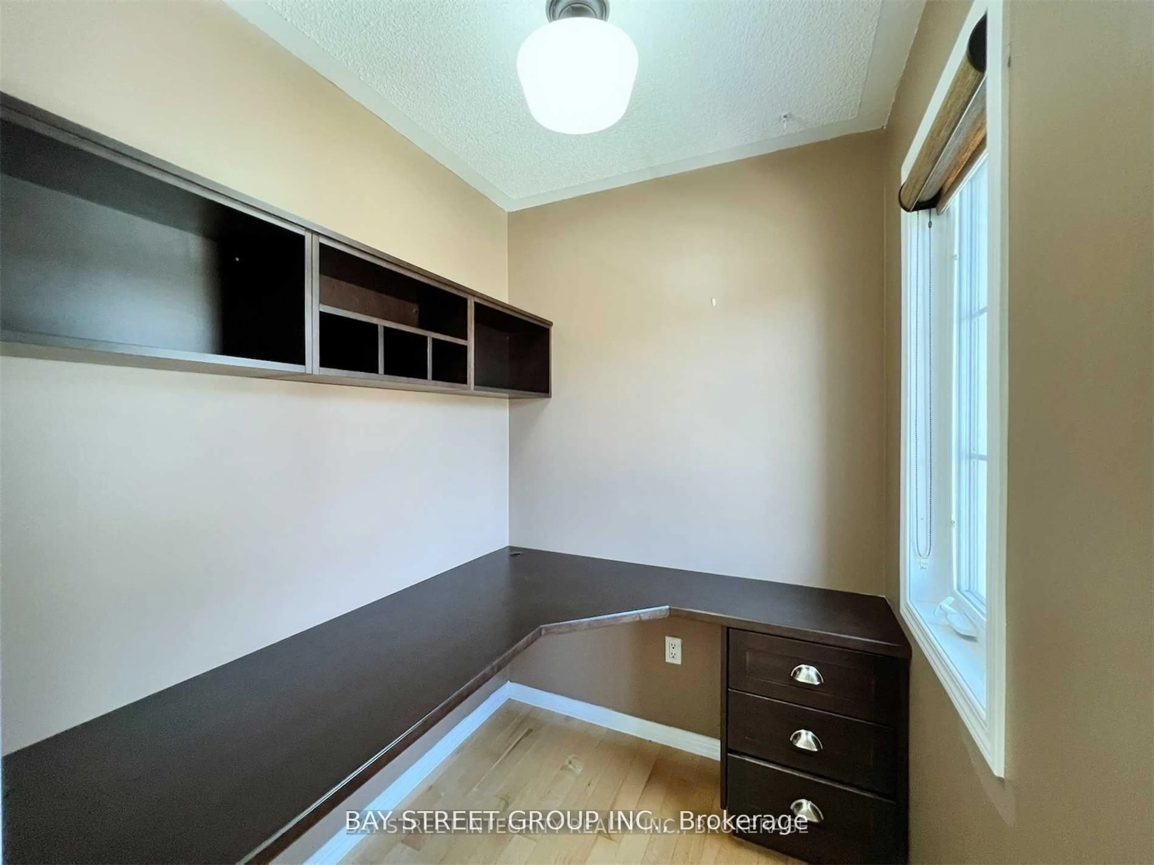 Storage room or clothes room or walk-in closet for 656 Holly Ave, Milton Ontario L9T 0G3