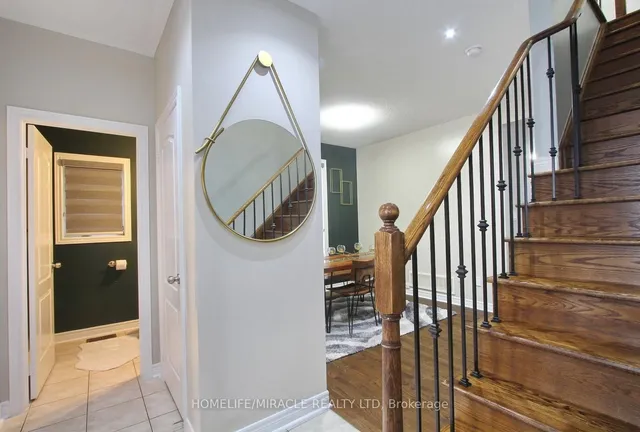 11 Bluffmeadow St, Brampton 4