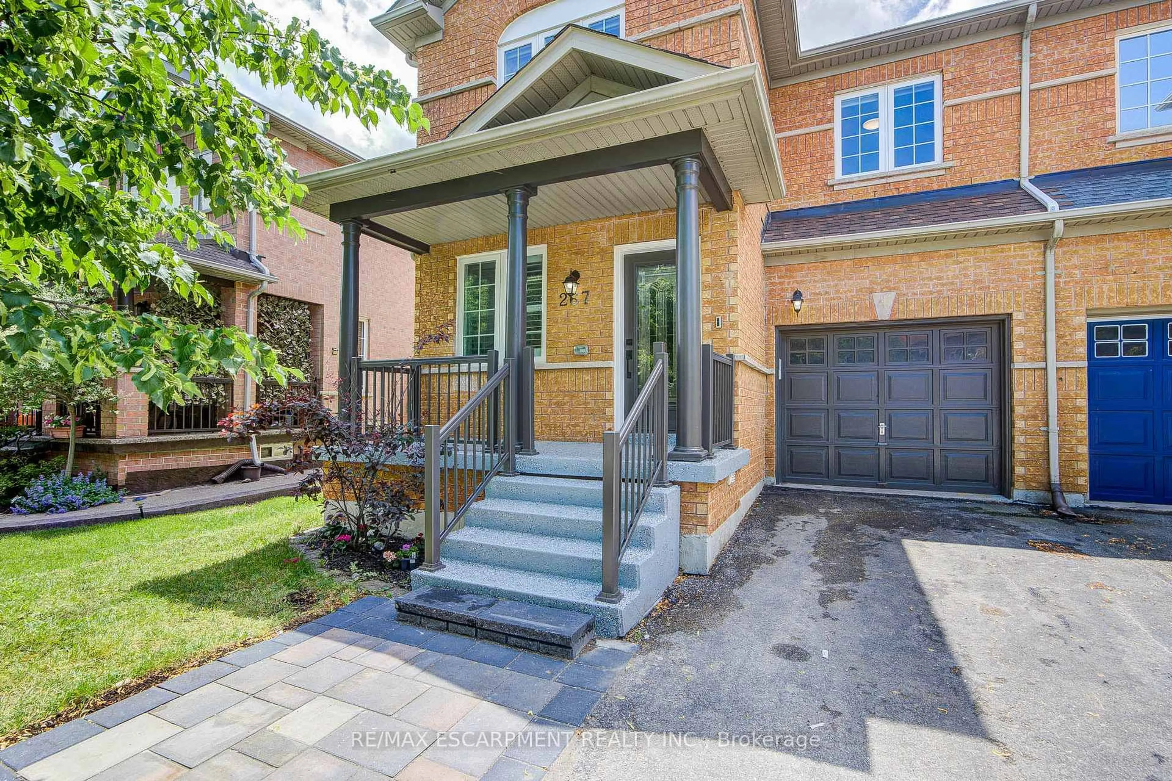 Home with brick exterior material, street for 267 Fitzgerald Cres, Milton Ontario L9T 5Y3