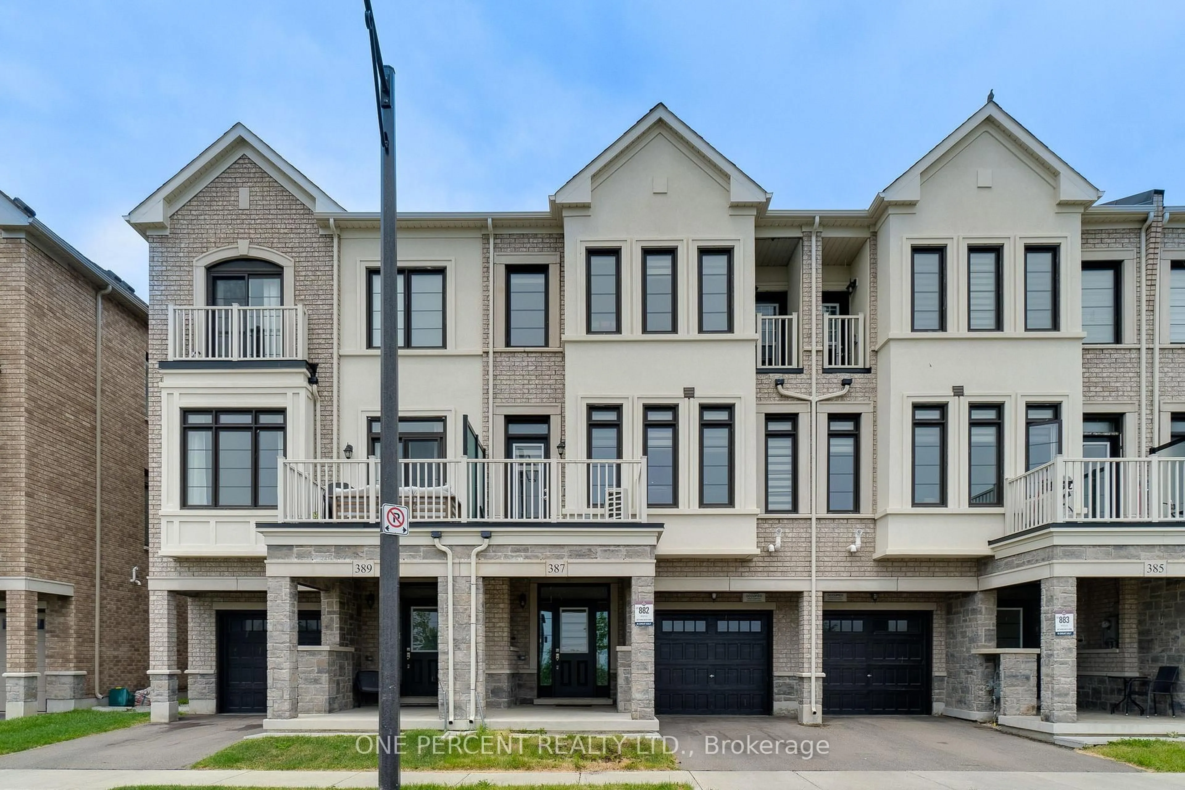 Unknown for 387 Thimbleweed Crt, Milton Ontario L9E 1T3