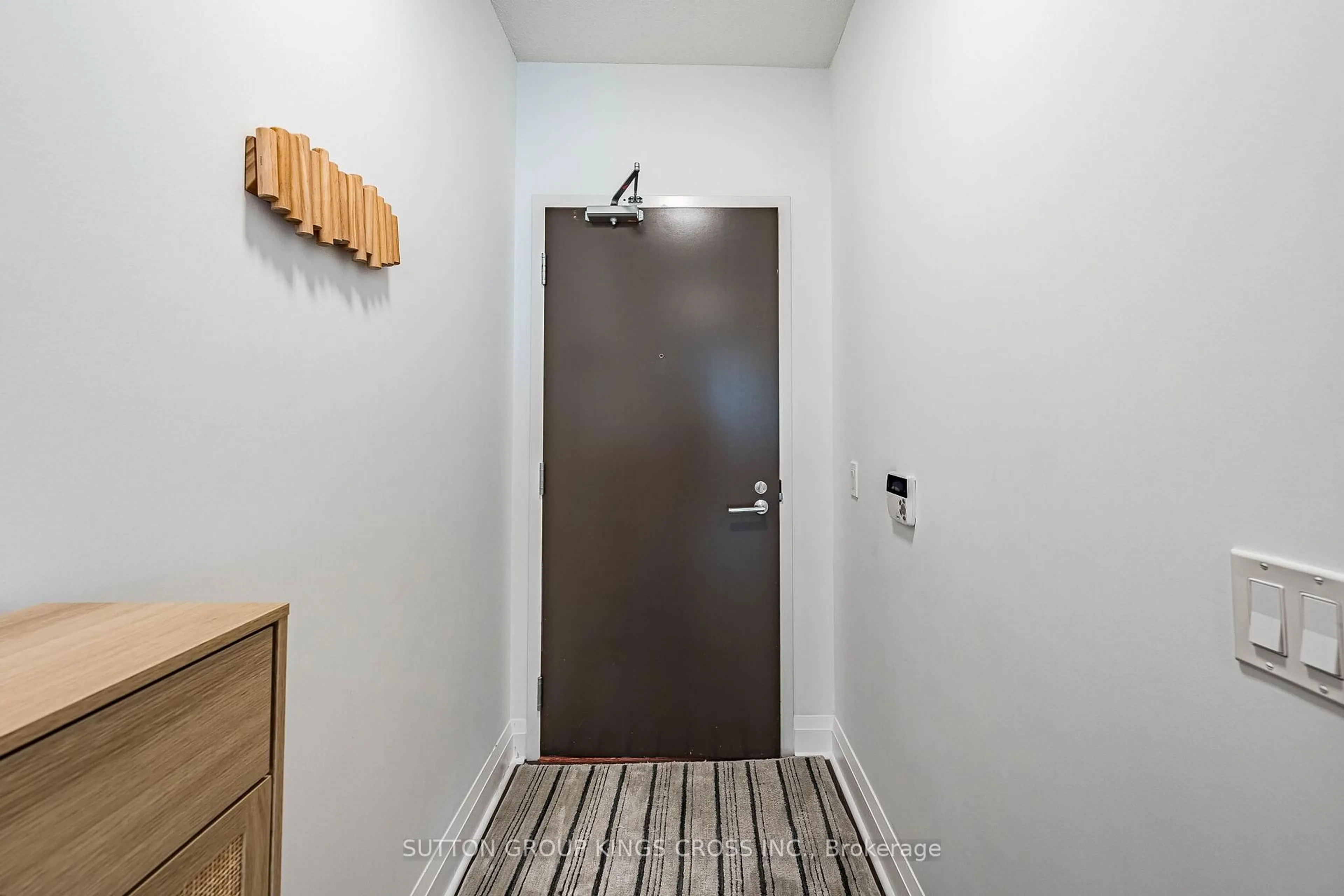 Indoor foyer for 15 Zorra St #202, Toronto Ontario M8Z 0C1