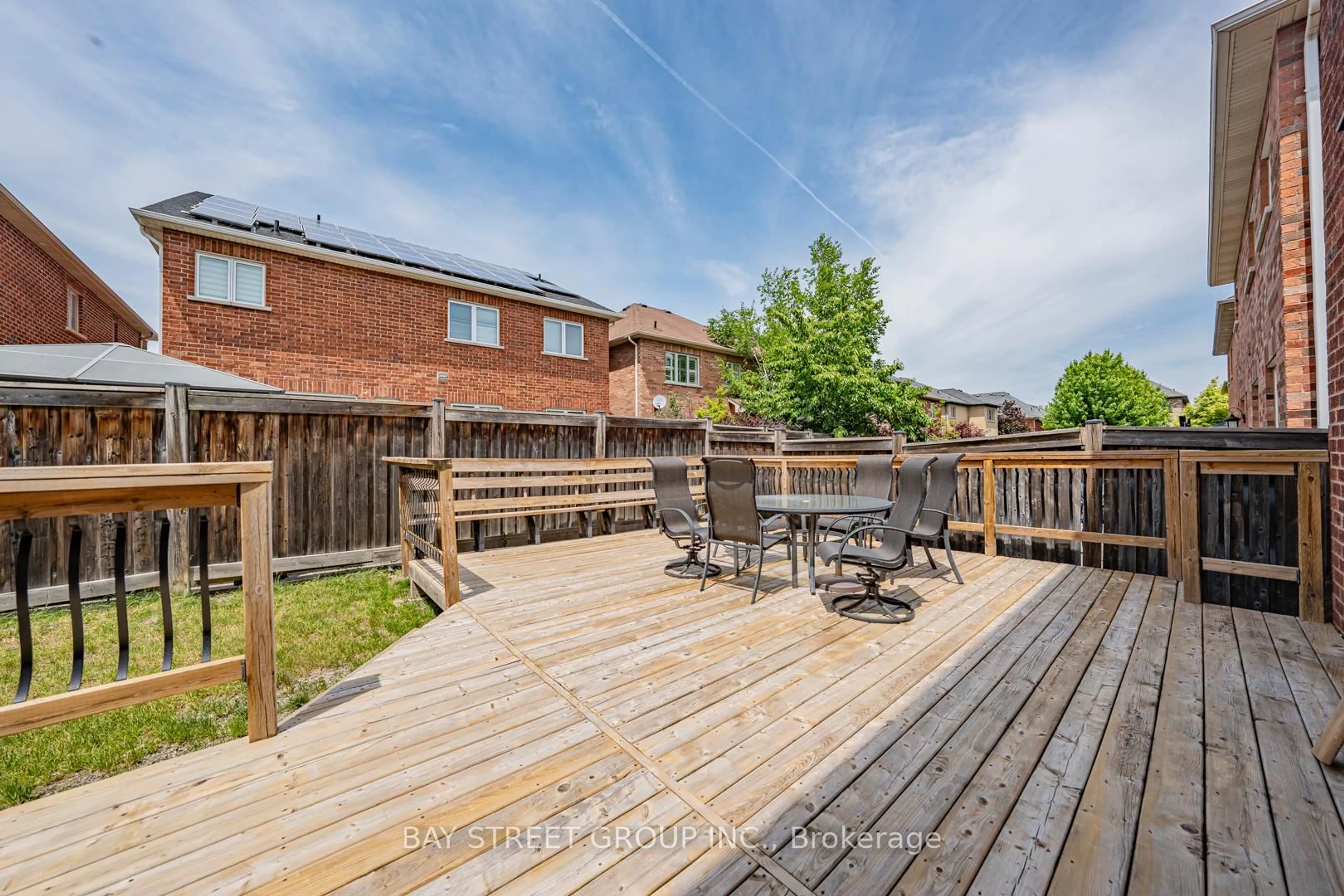 Patio, unknown for 241 Jarrett Cross, Milton Ontario L9T 7A1