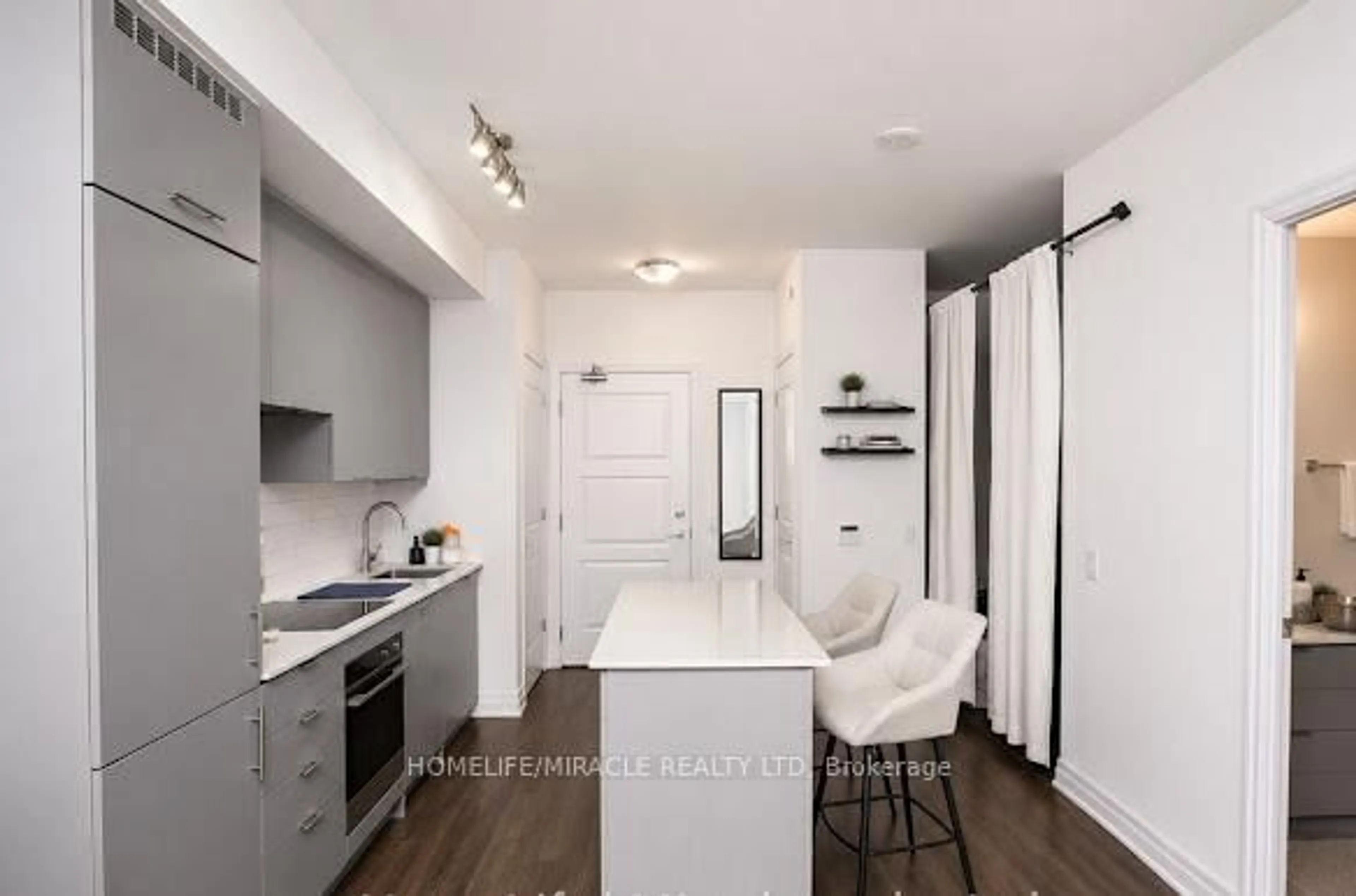 Unknown for 36 Elm Dr #1003, Mississauga Ontario L5B 0N3