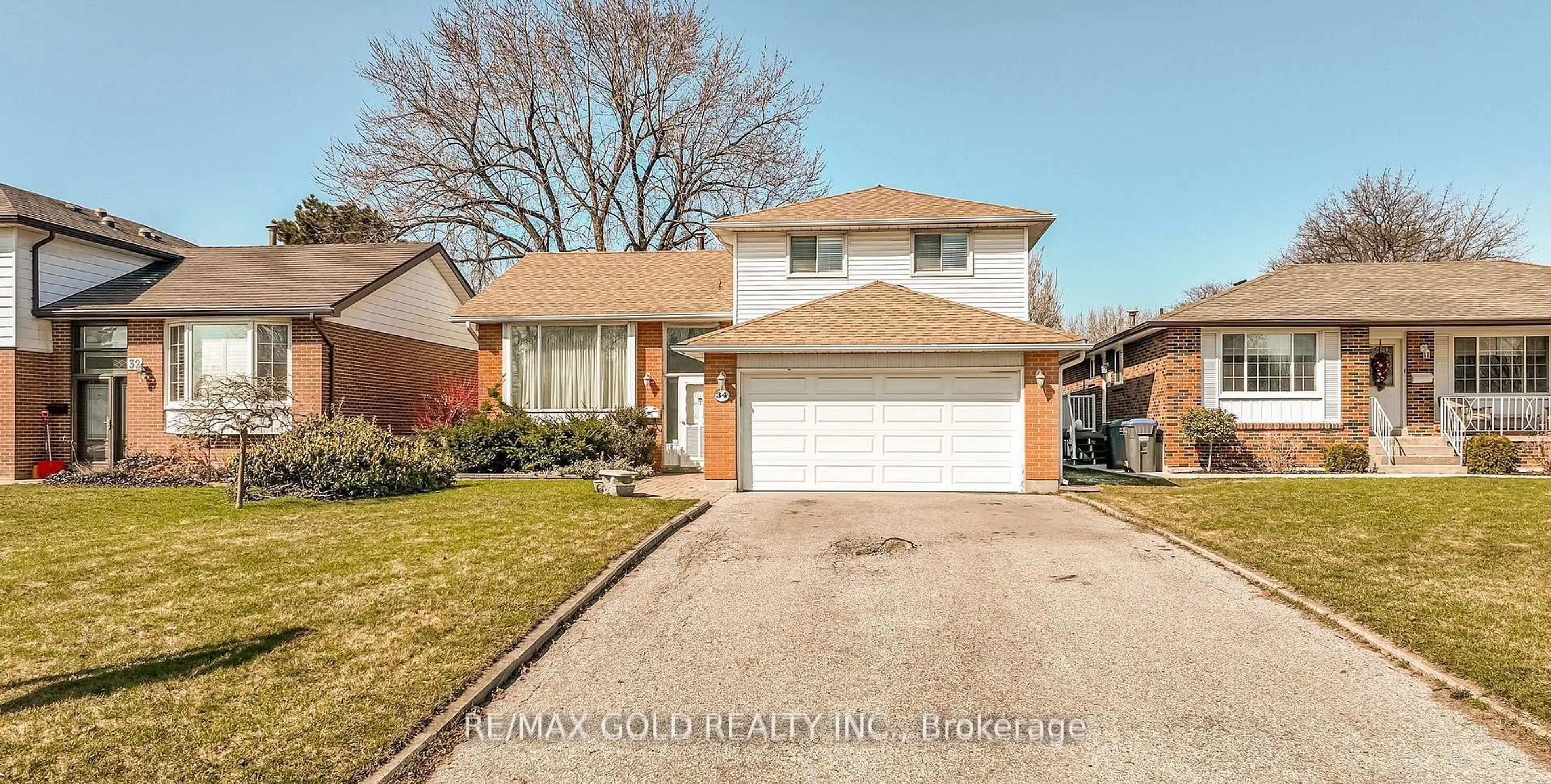 Home with brick exterior material, street for 34 Deerfield Cres, Brampton Ontario L6T 1K7