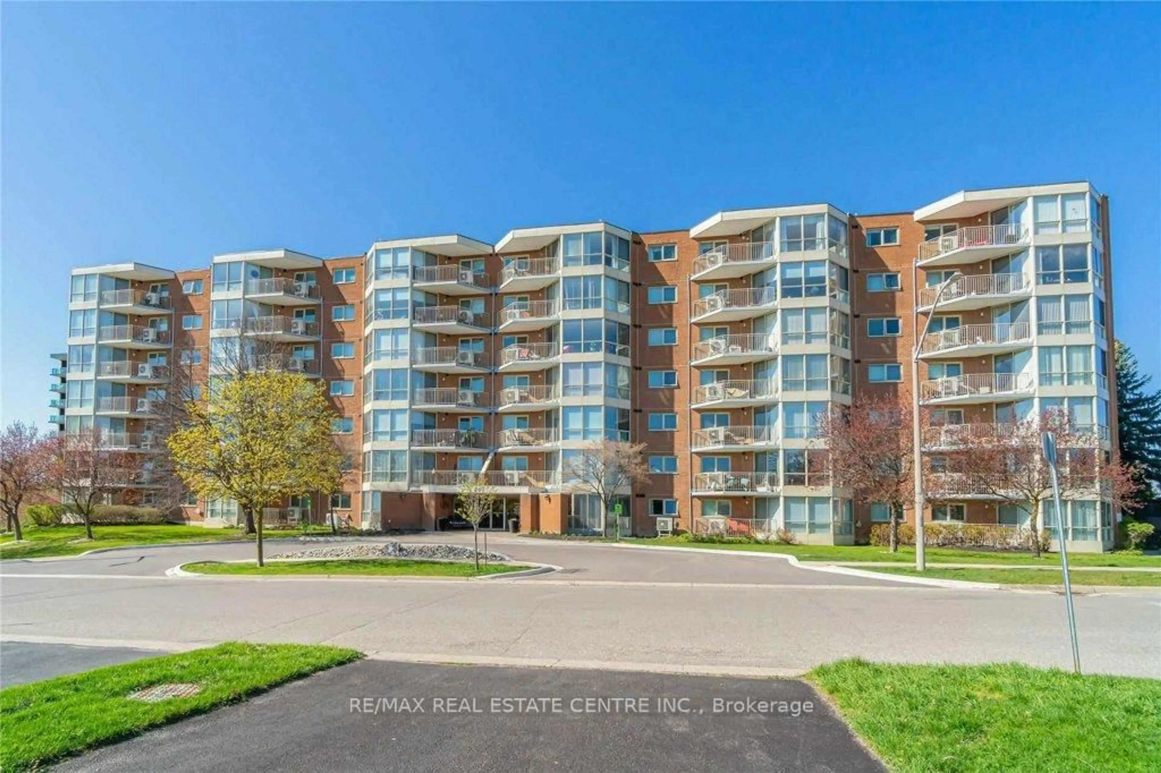 Unknown for 26 Hall Rd #604, Halton Hills Ontario L7G 5G5