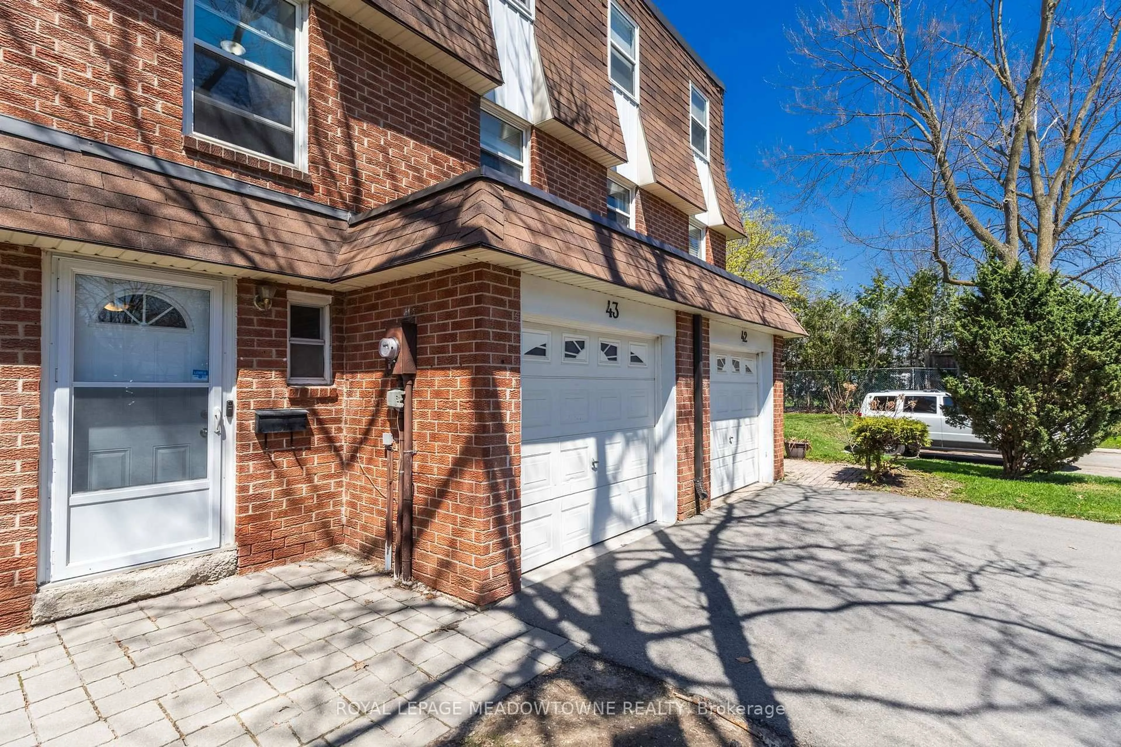 Unknown for 235 Bronte St #43, Milton Ontario L9T 3V8