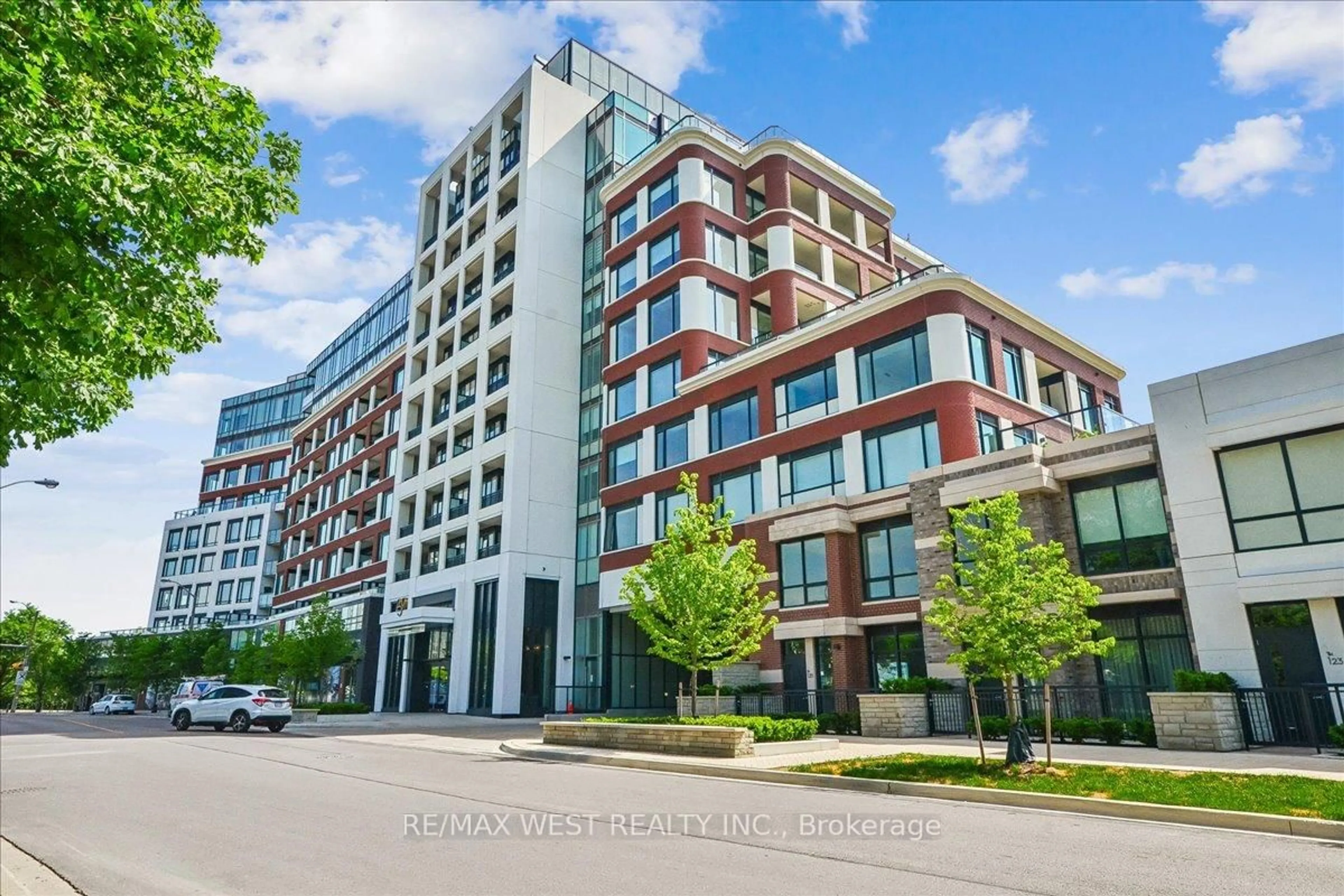 Unknown for 259 The Kingsway #210, Toronto Ontario M9A 3T6