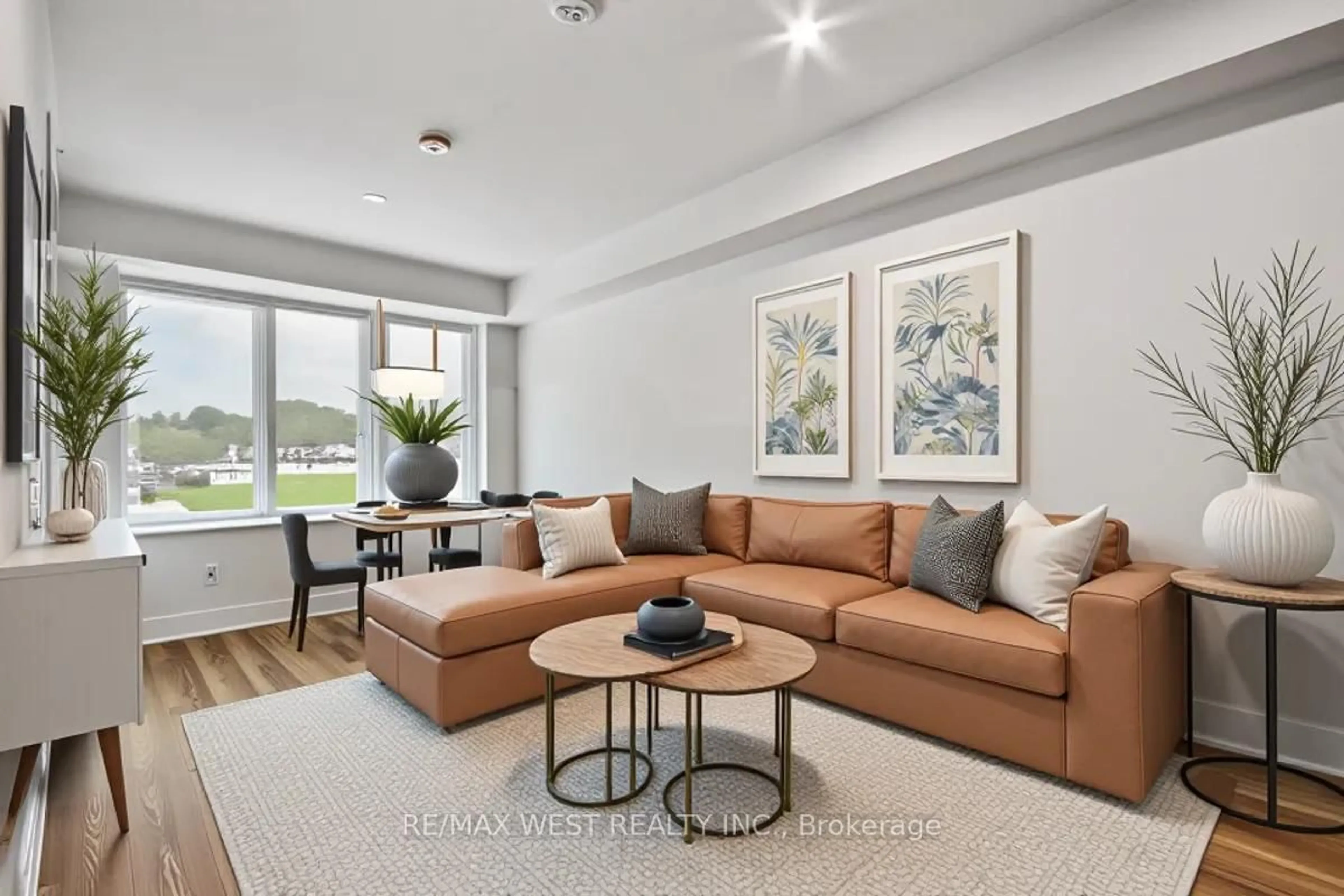 Living room with furniture, unknown for 259 The Kingsway #210, Toronto Ontario M9A 3T6