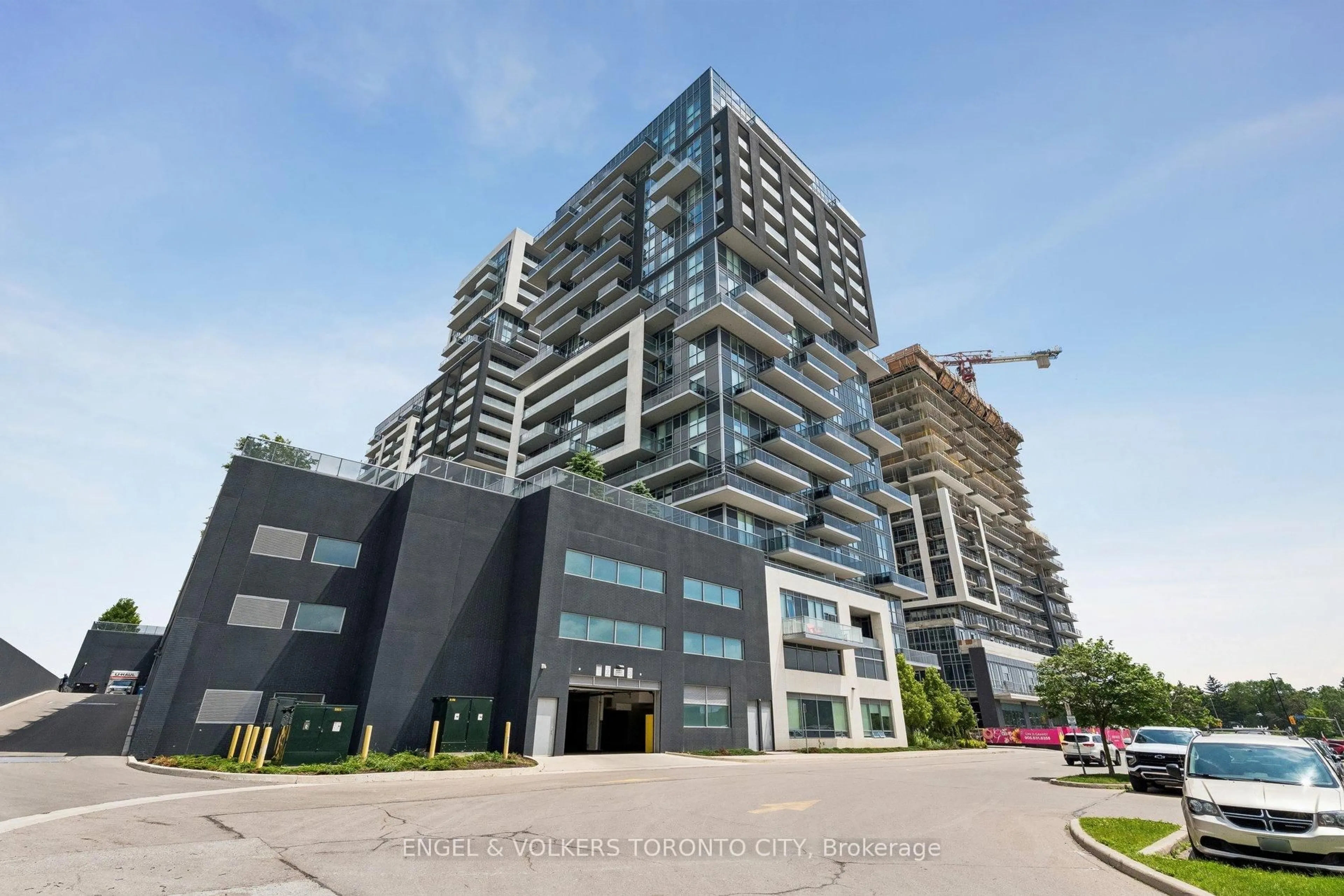 Unknown for 2087 Fairview St #1404, Burlington Ontario L7R 0E5