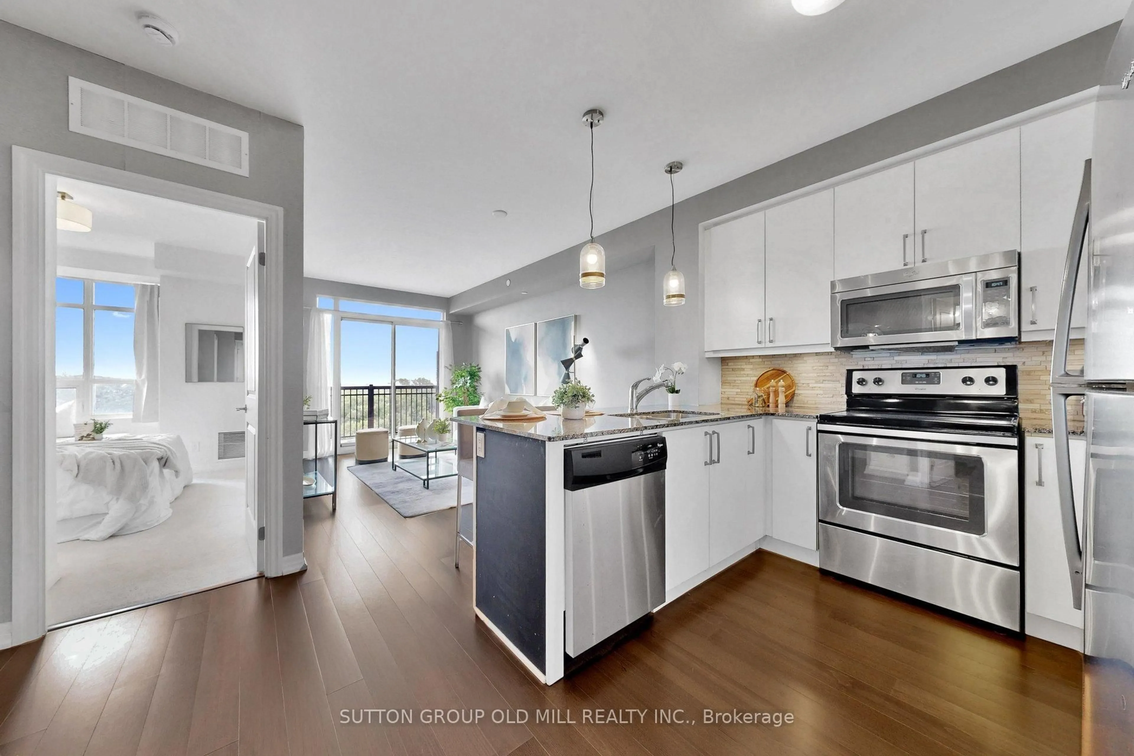 Open concept kitchen, unknown for 3563 Lake Shore Blvd #707, Toronto Ontario M8W 0A3
