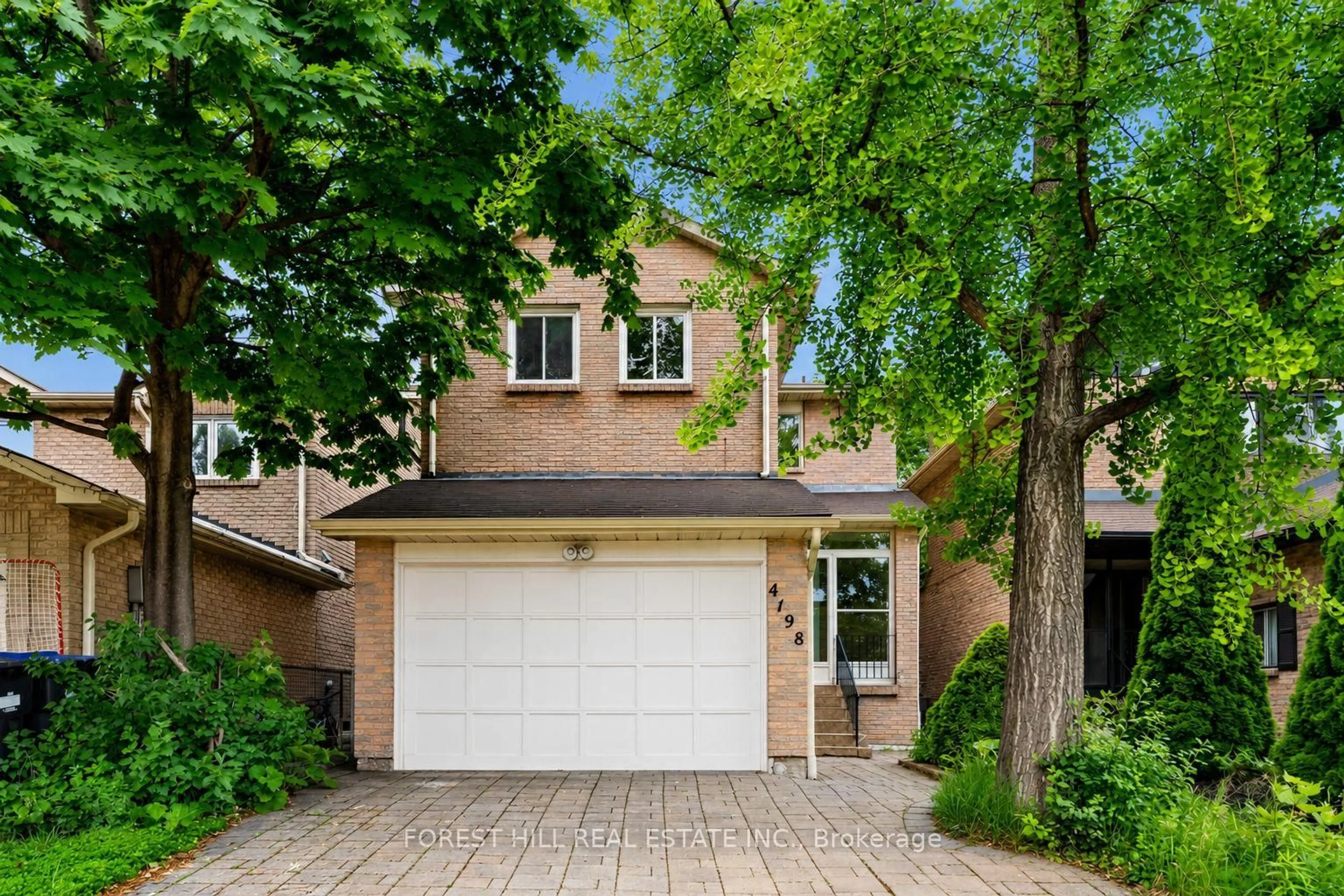 Home with brick exterior material, street for 4198 Powderhorn Cres, Mississauga Ontario L5L 3B9