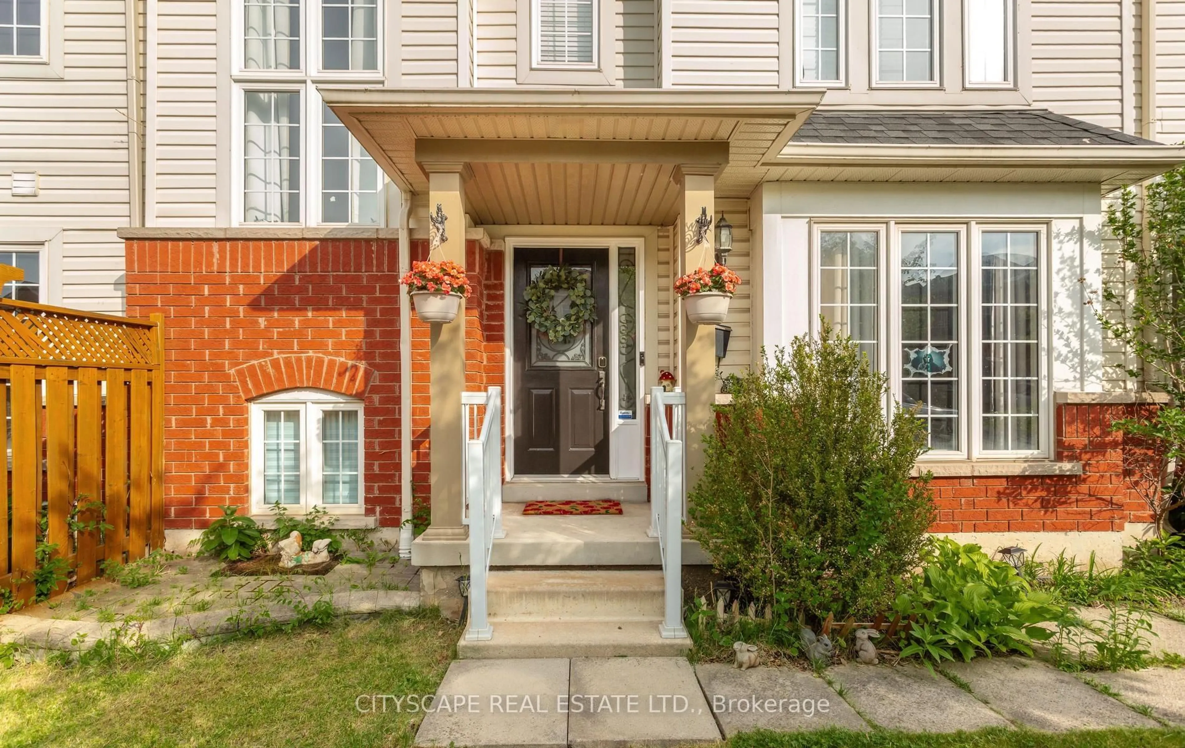 Home with brick exterior material, street for 91 Waters Blvd, Milton Ontario L9T 6K4