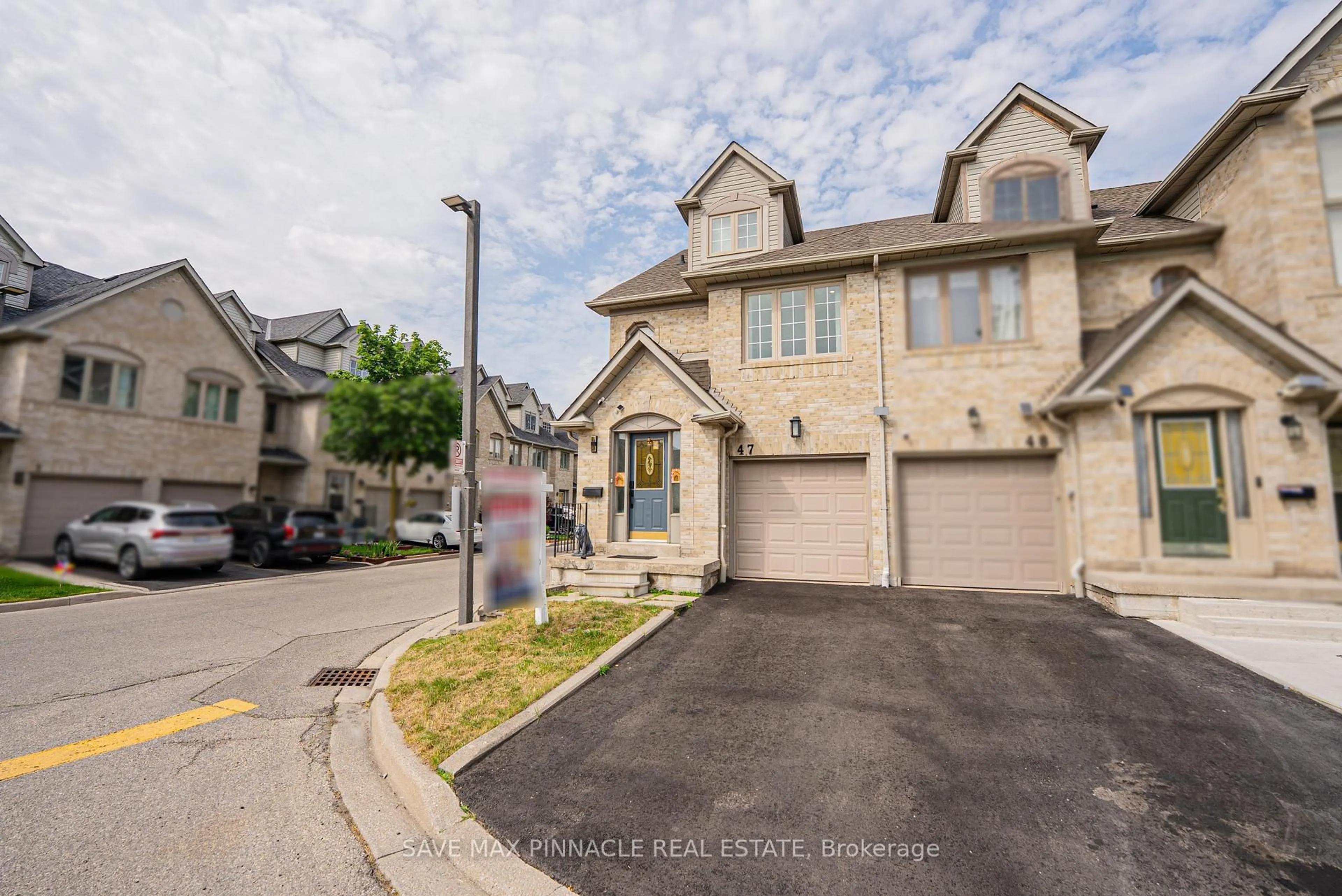 Unknown for 1292 Sherwood Mills Blvd #47, Mississauga Ontario L5V 2G8