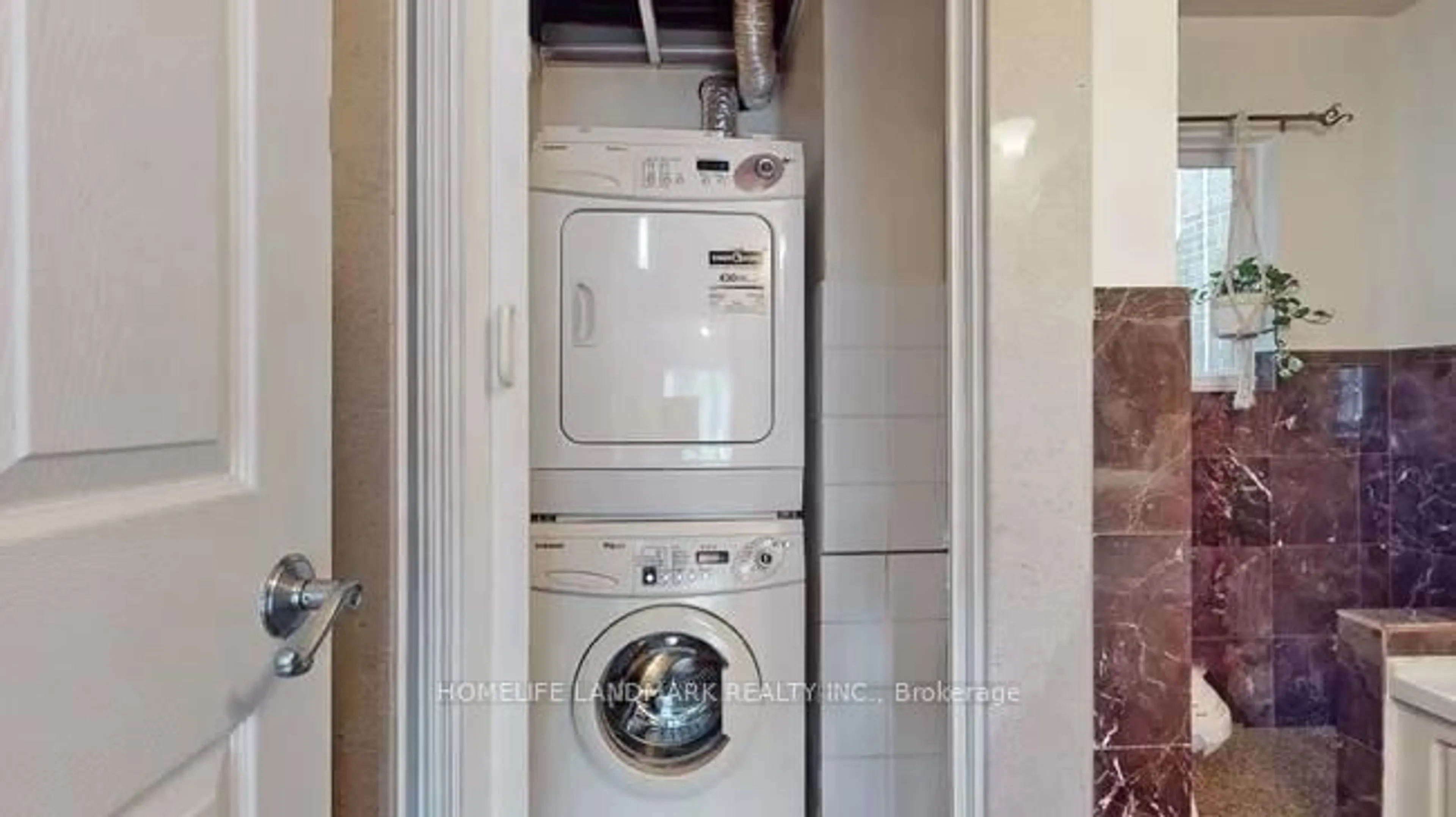 Laundry room for 15 Fourteenth St, Toronto Ontario M8V 3H8