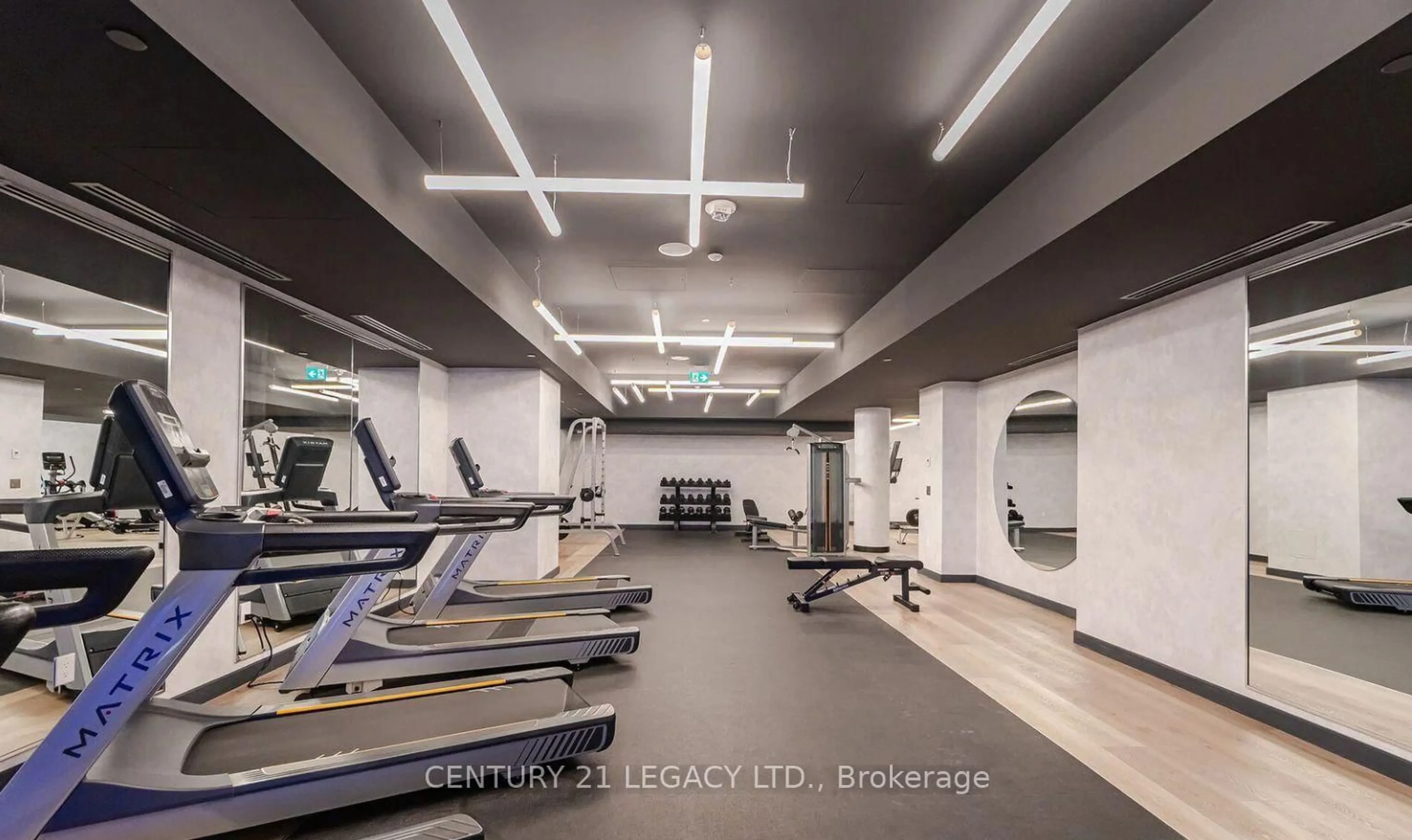 Gym or fitness room for 86 Dundas St #821, Mississauga Ontario L5A 1W4