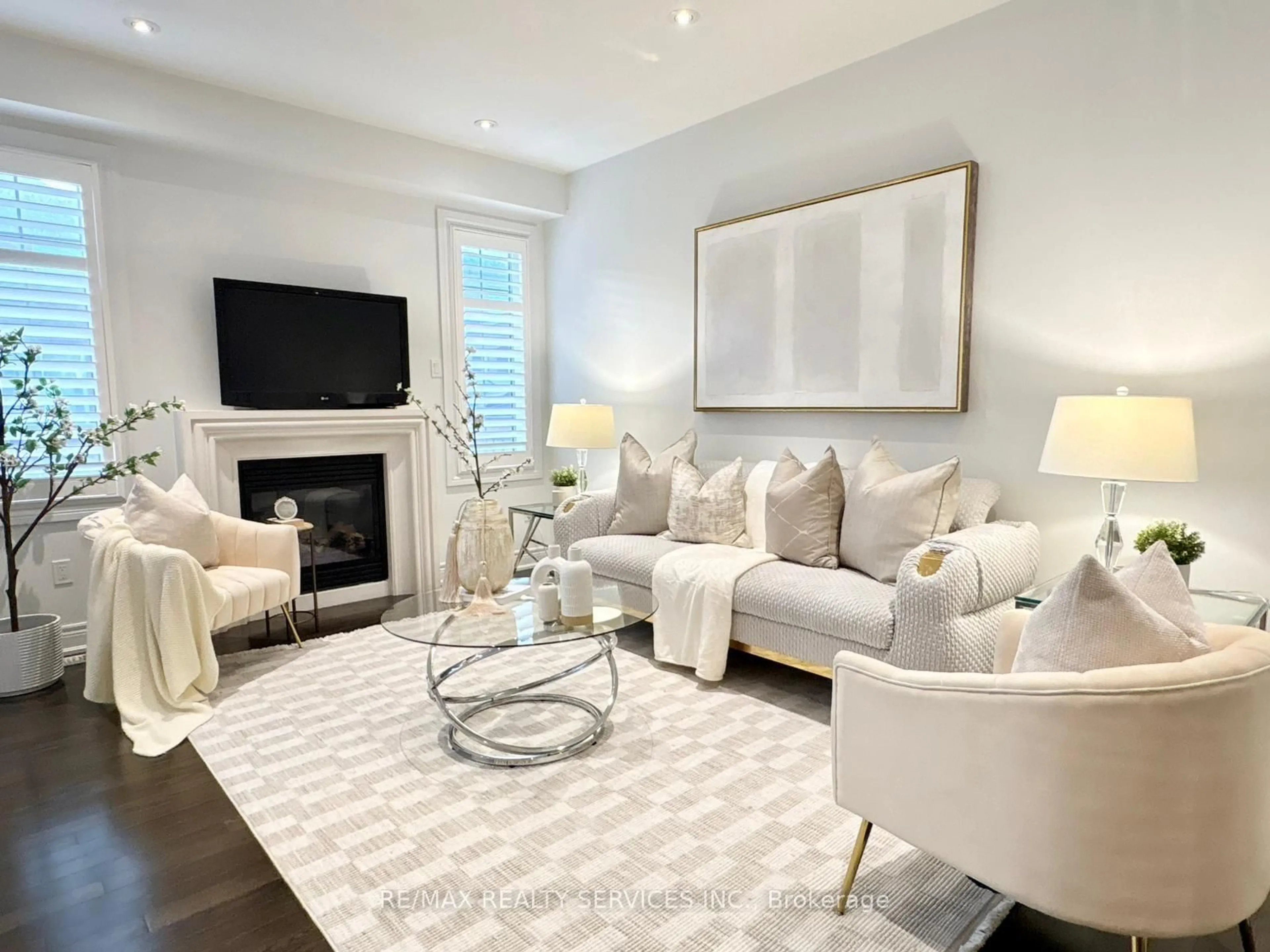 Living room with furniture, unknown for 36 Attraction Dr, Brampton Ontario L6Y 2Z8
