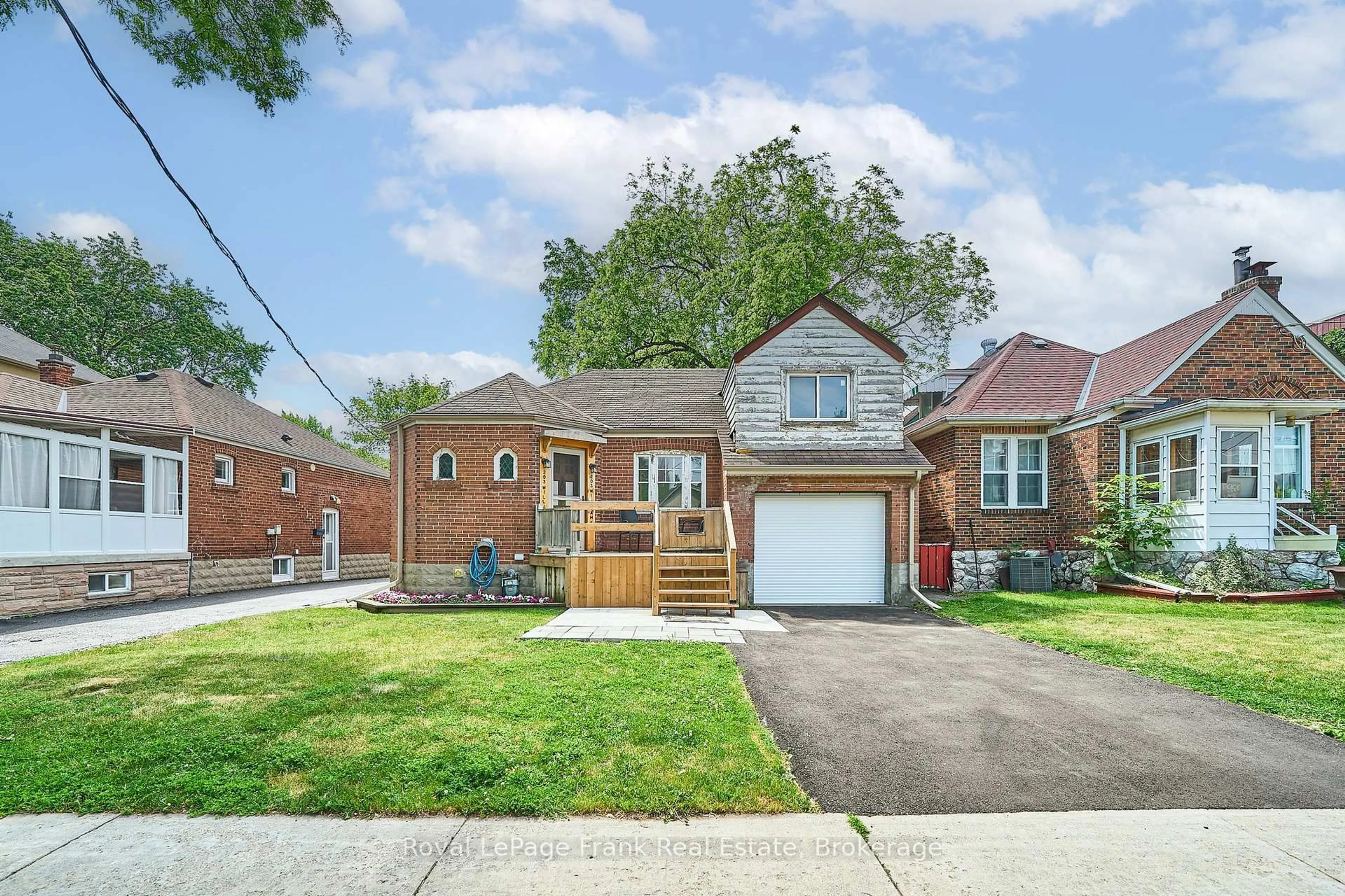 Home with brick exterior material, street for 203 William St, Toronto Ontario M9N 2H2