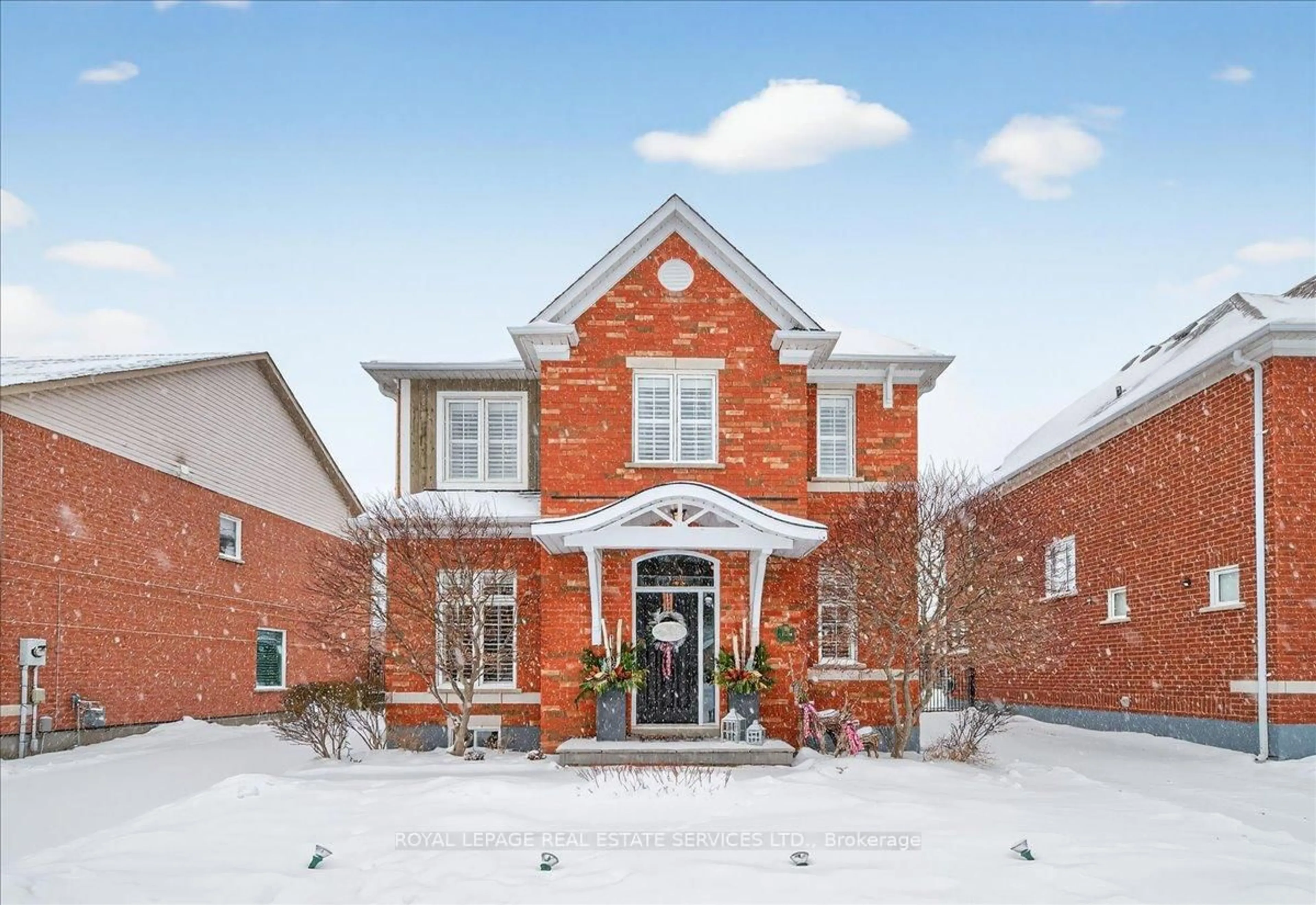 Home with brick exterior material, street for 519 River Glen Blvd, Oakville Ontario L6H 6N4