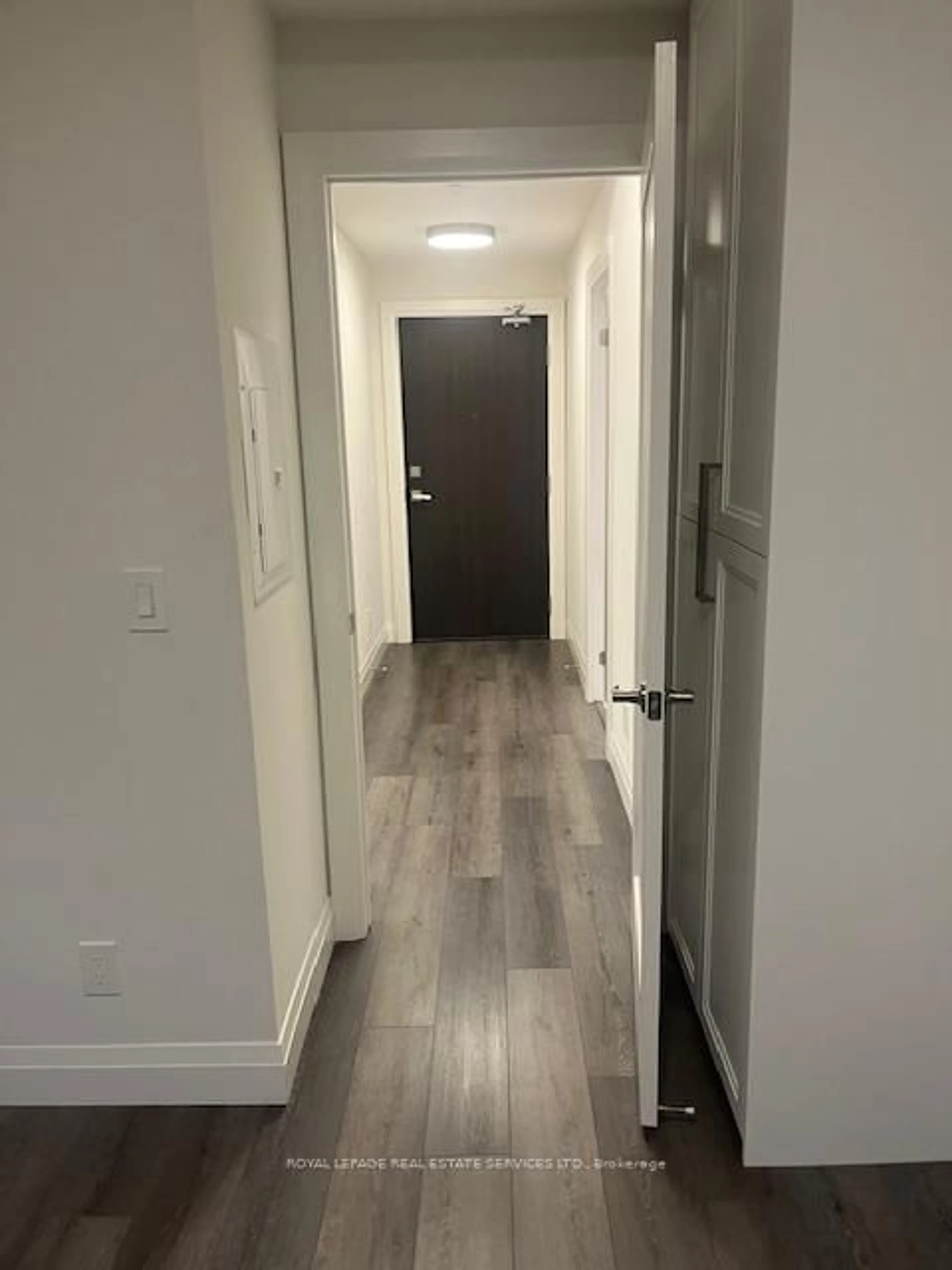 Unknown for 500 Brock Ave #409, Burlington Ontario L7S 0A5