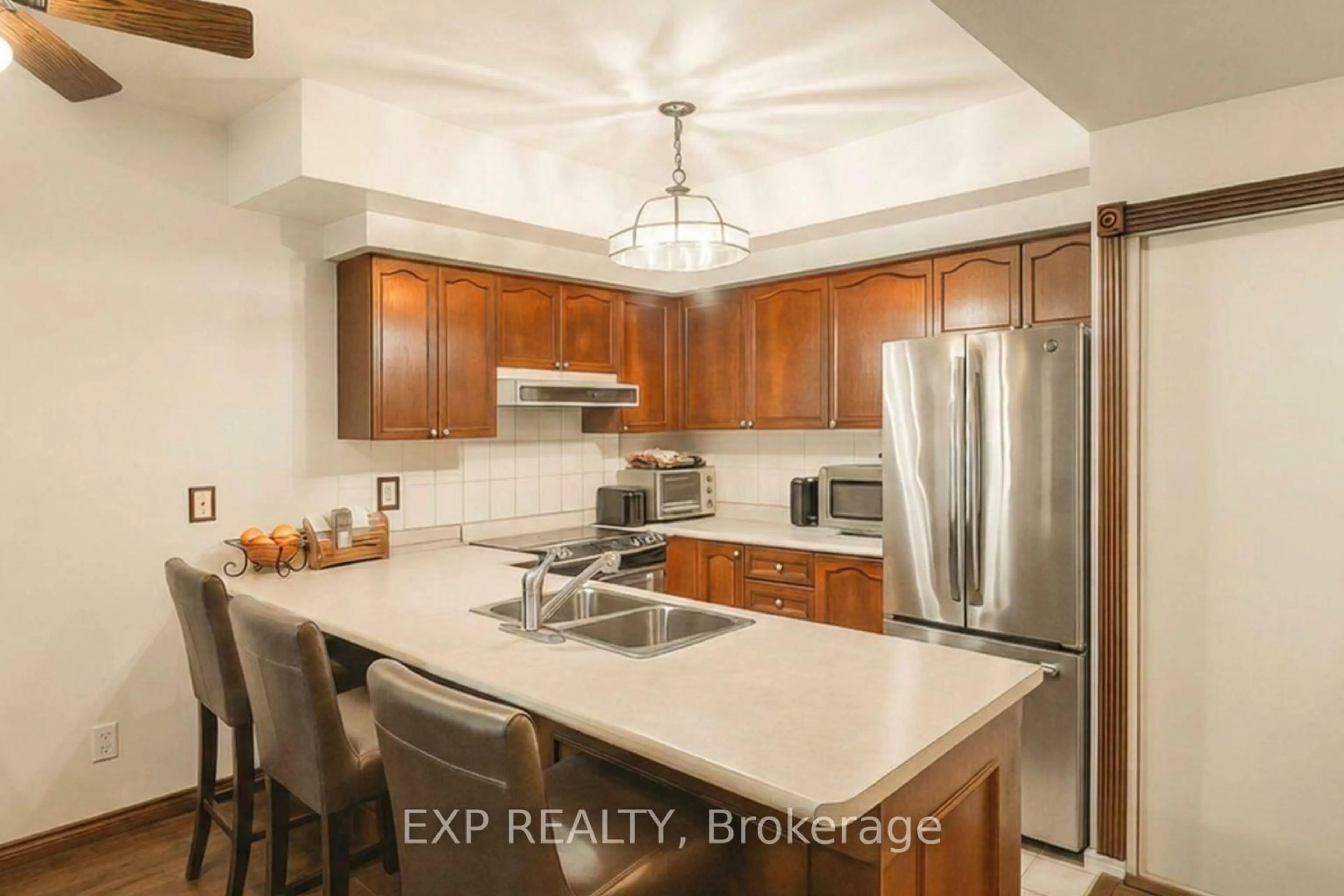 Open concept kitchen, ceramic/tile floor for 760 Lawrence Ave #132, Toronto Ontario M6A 3E7