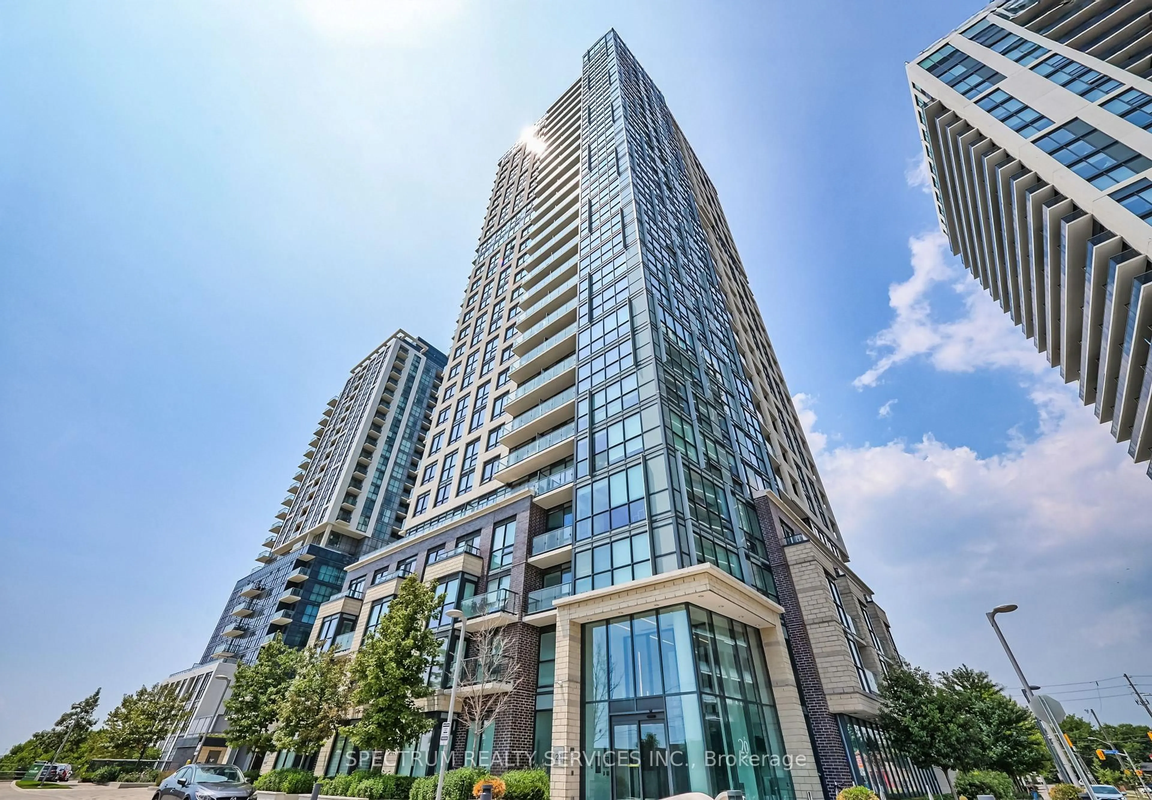 Indoor foyer for 20 Thomas Riley Rd #207, Toronto Ontario N9B 1B1