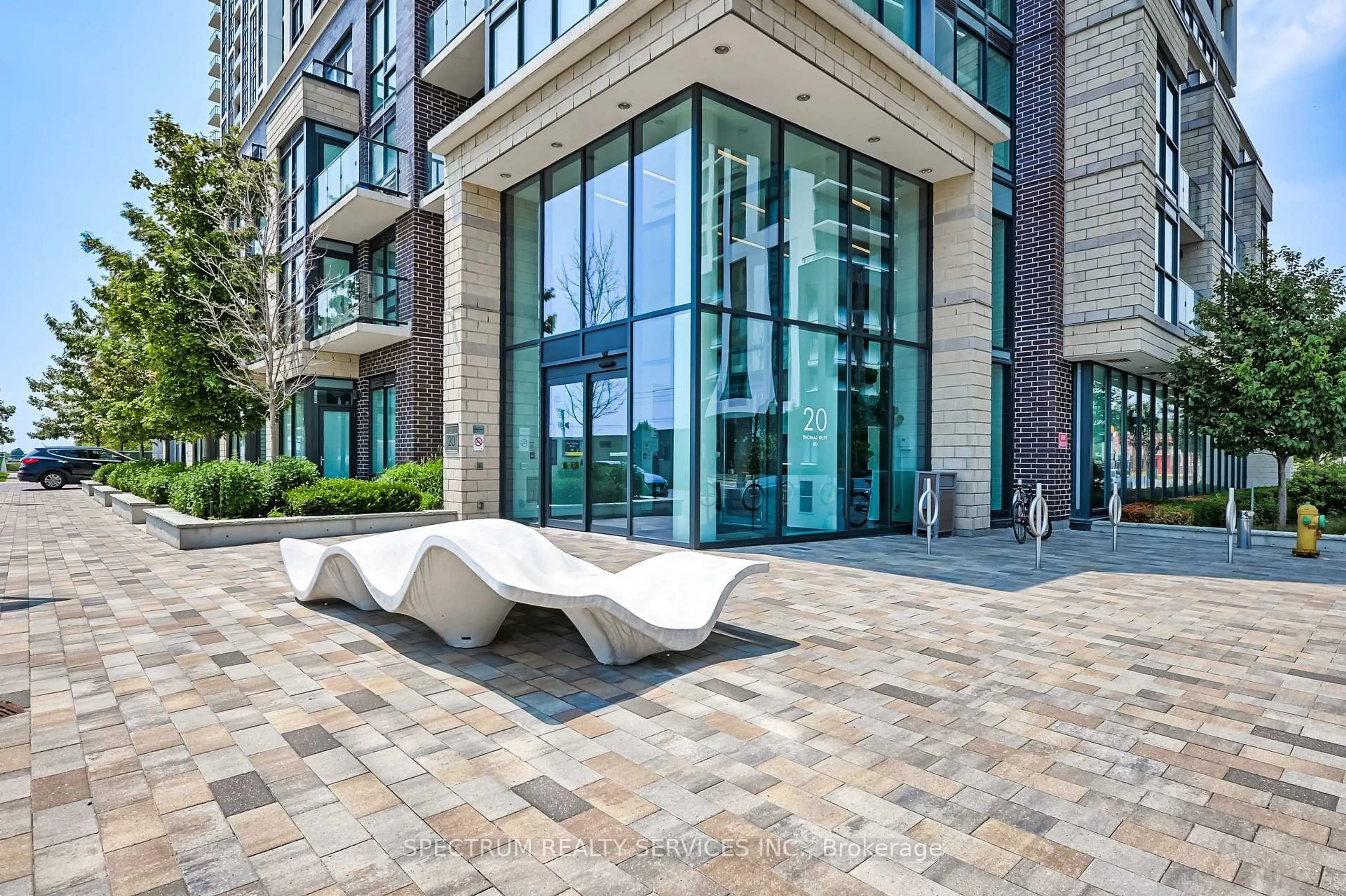 Patio, street for 20 Thomas Riley Rd #207, Toronto Ontario N9B 1B1