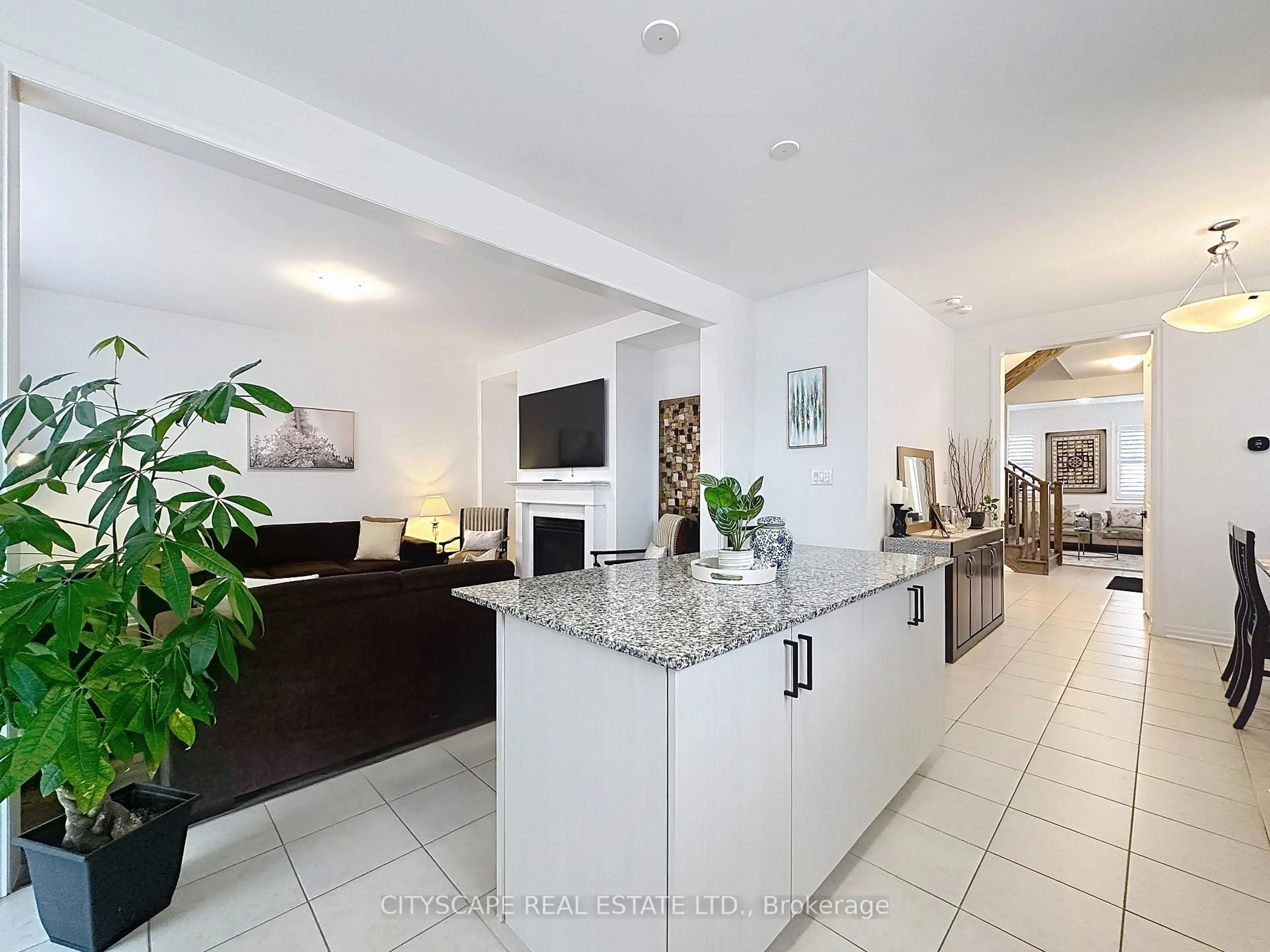 Open concept kitchen, ceramic/tile floor for 1790 Dance Crt, Milton Ontario L9E 2A2