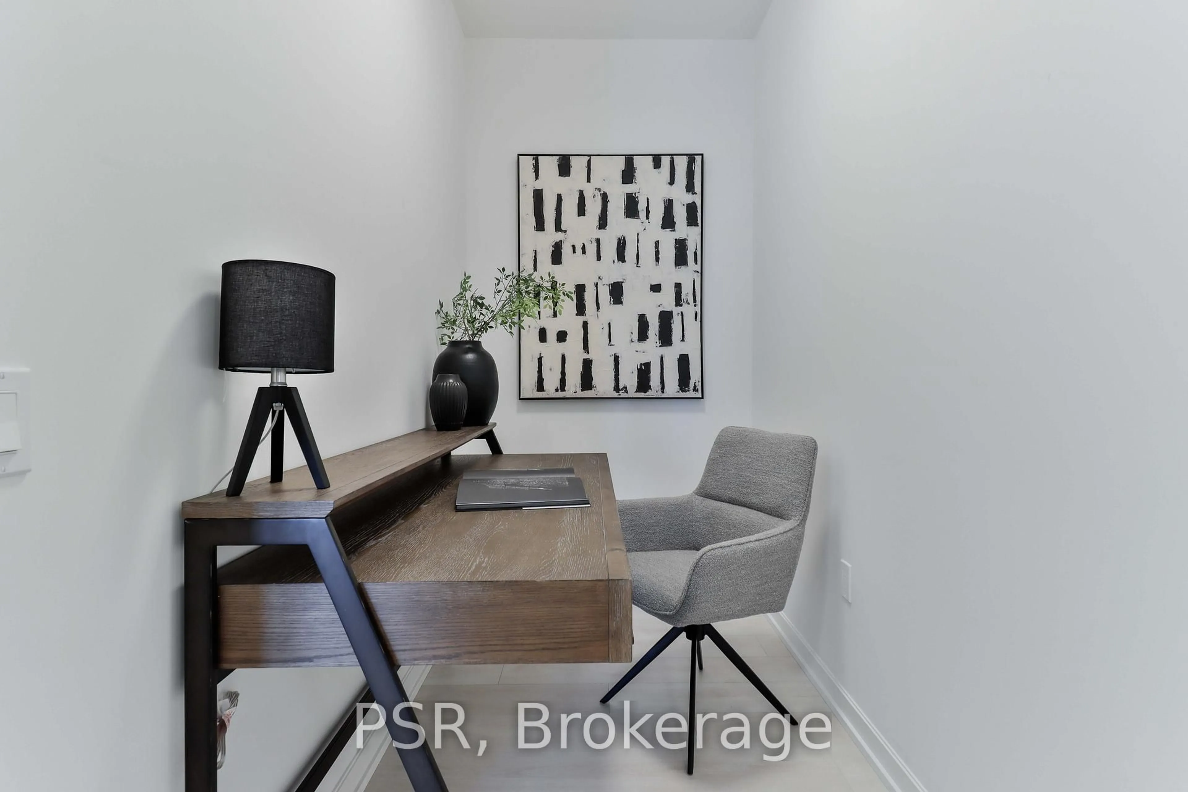 A pic of a room for 1285 Dupont St #1510, Toronto Ontario M6H 0E3