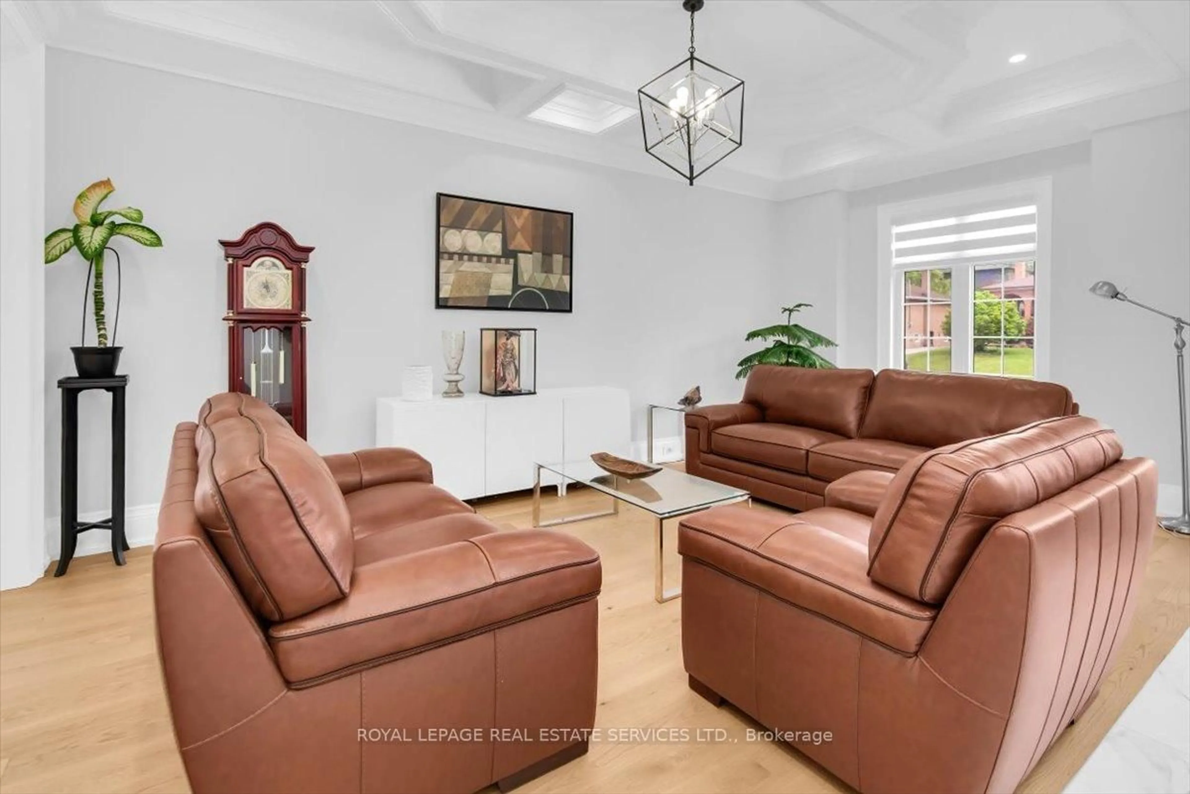 Living room with furniture, unknown for 56 Battersea Cres, Toronto Ontario M6L 1H1