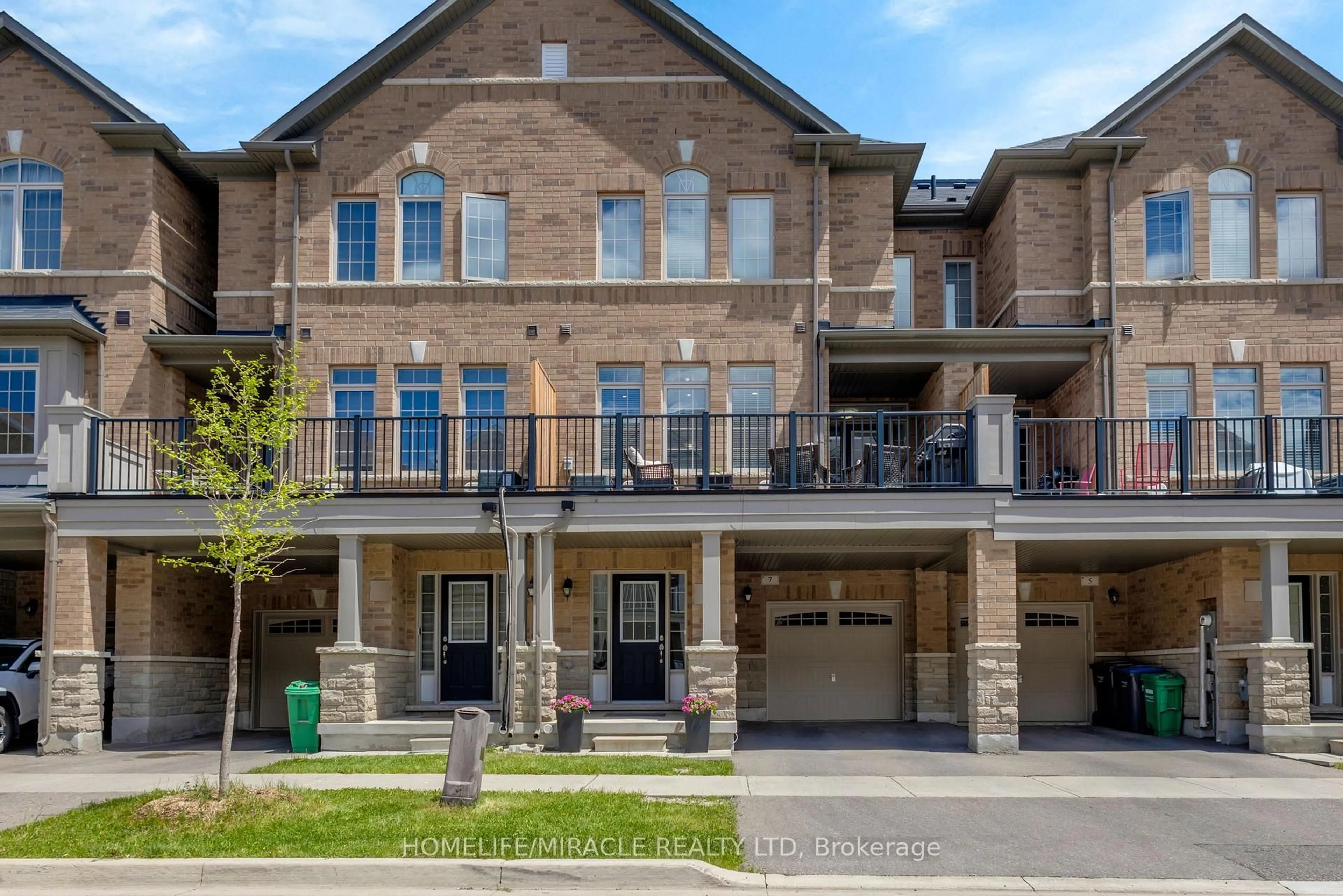Home with brick exterior material, street for 7 Haymarket Dr, Brampton Ontario L7A 5C3