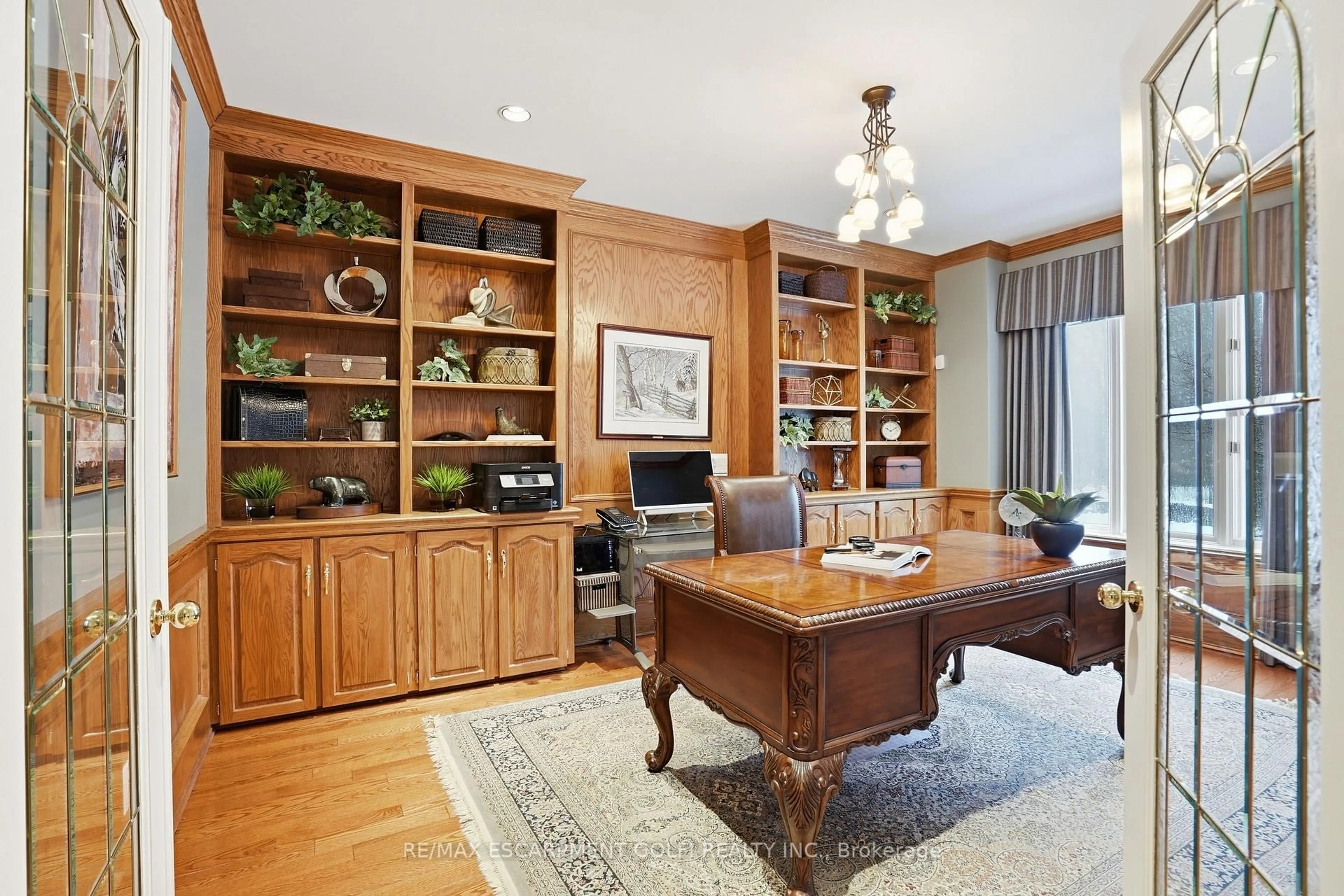 Unknown for 1121 Forestvale Dr, Burlington Ontario L7P 4W3