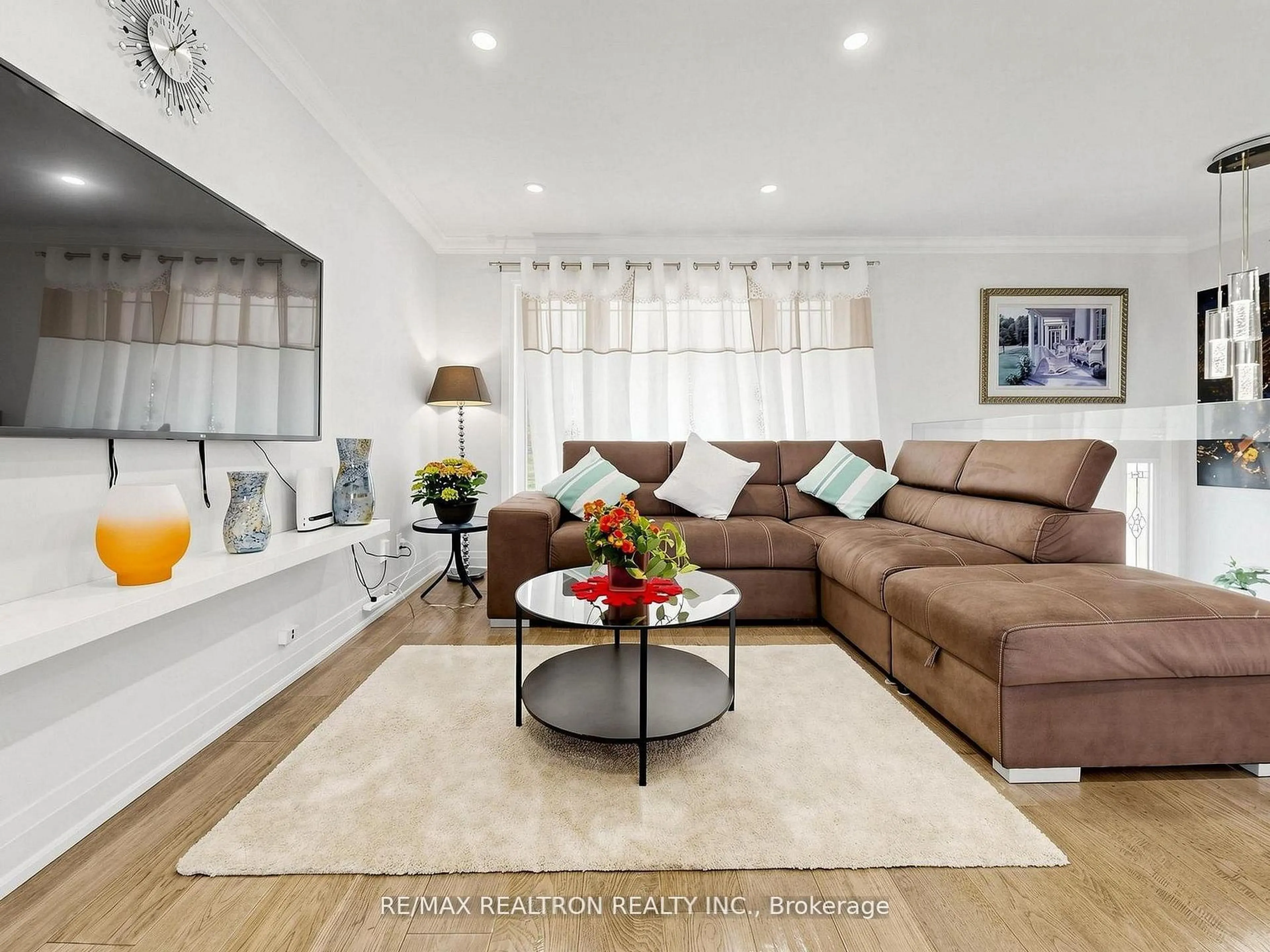 Living room with furniture, unknown for 56 Candlewood Cres, Toronto Ontario M3J 1G8