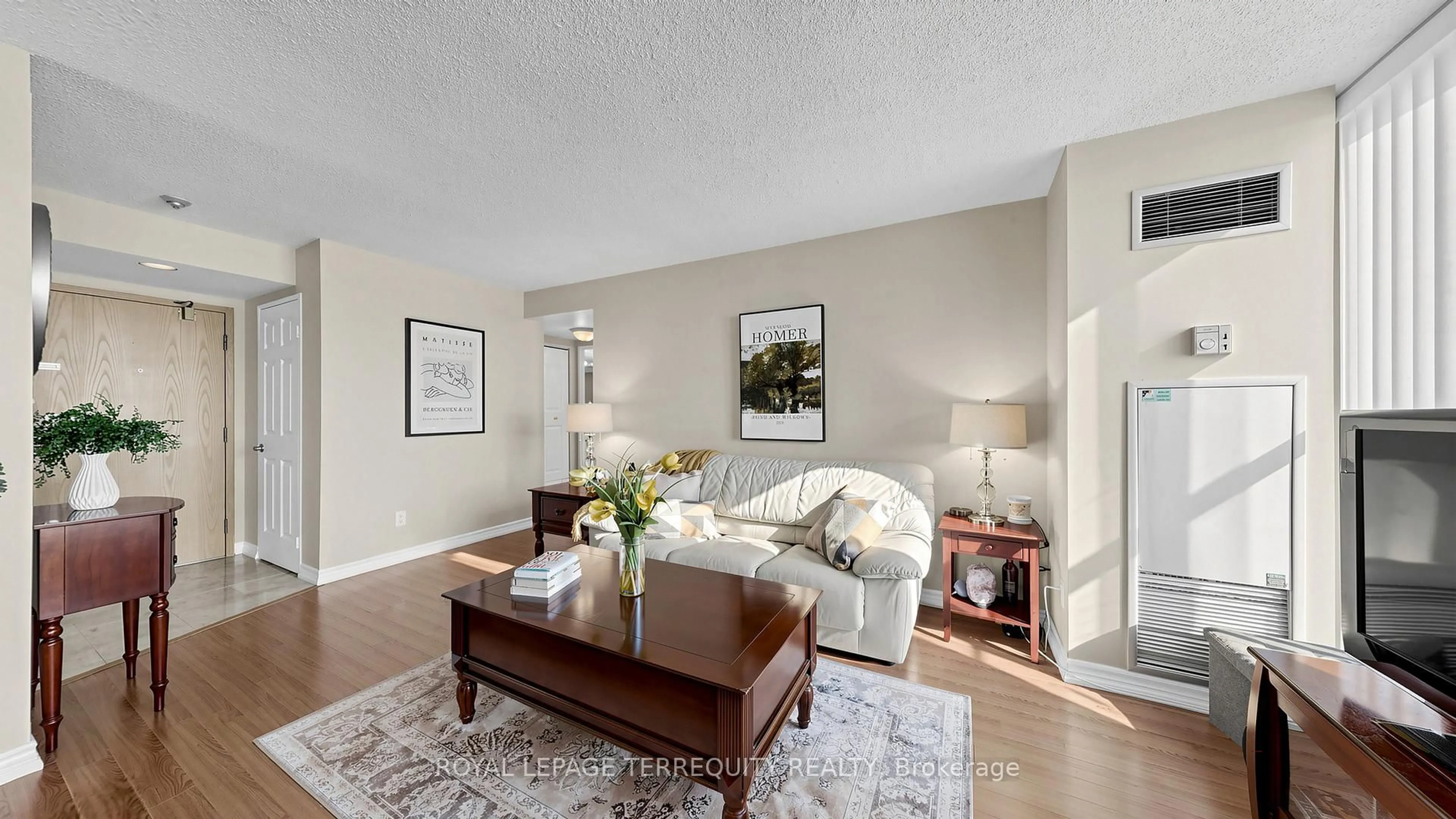 Living room with furniture, unknown for 22 Southport St #833, Toronto Ontario M6S 4Y9
