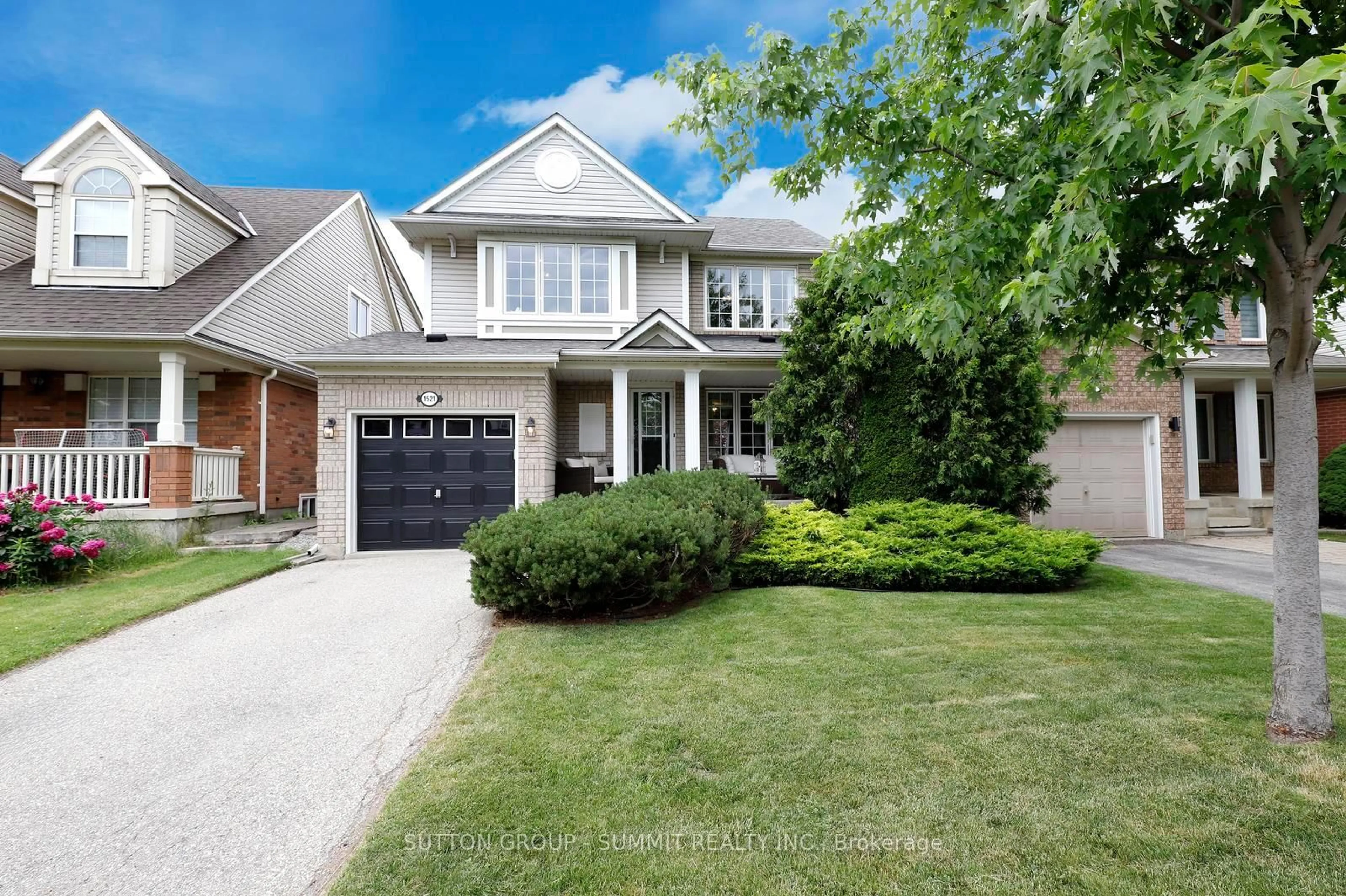 Home with brick exterior material, street for 1521 Swann Cres, Milton Ontario L9T 5K2