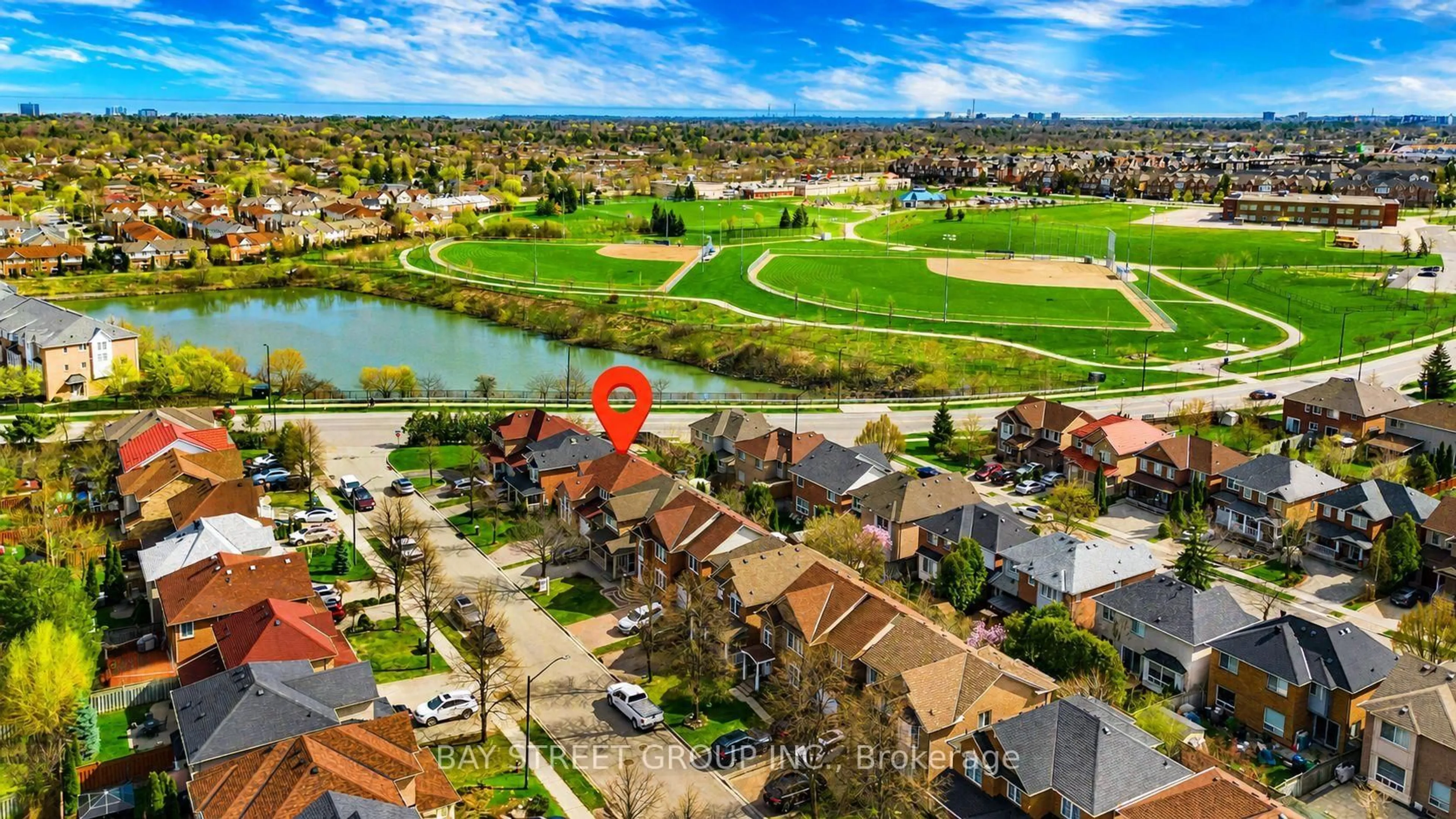 A pic from outside/outdoor area/front of a property/back of a property/a pic from drone, water/lake/river/ocean view for 3158 Rock Harbour Rd, Mississauga Ontario L5B 4G4
